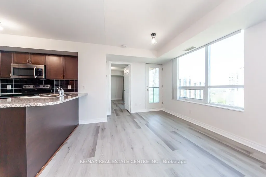 208 Enfield Place, #2701