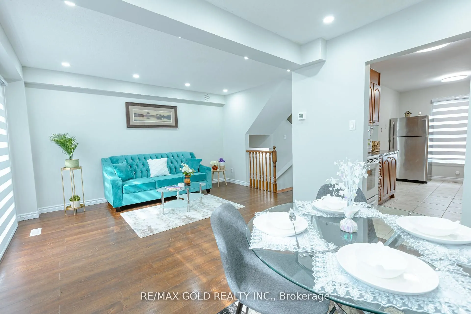 337 Fleetwood Crescent, #42