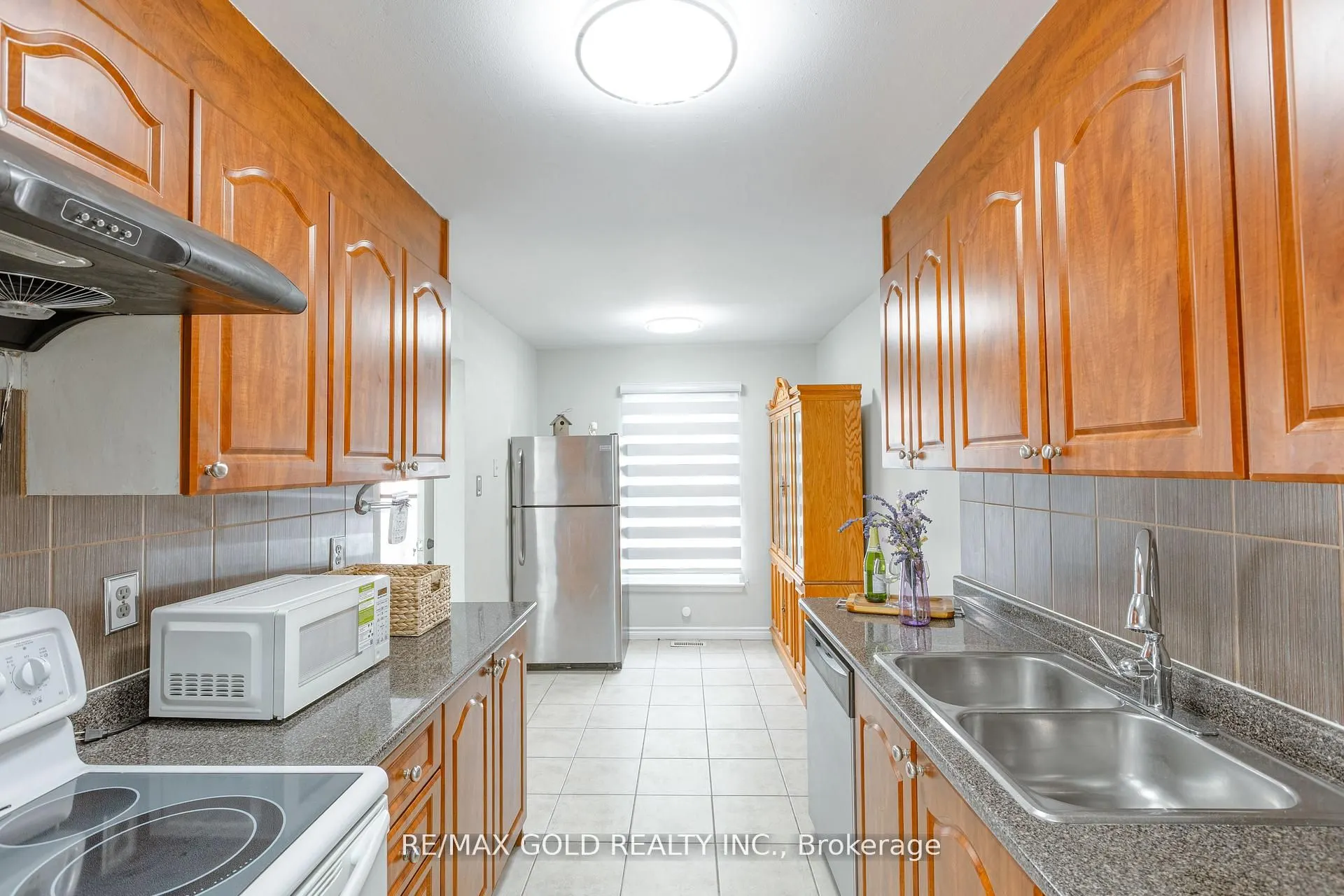 337 Fleetwood Crescent, #42