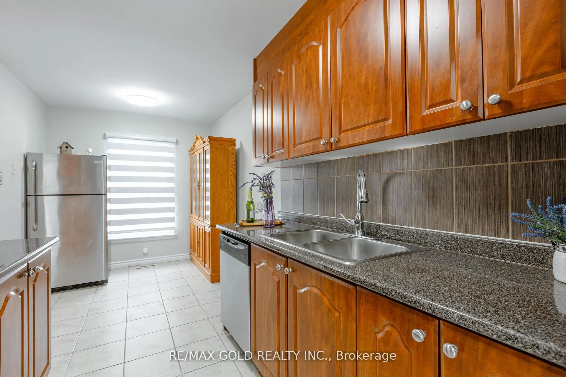 337 Fleetwood Crescent, #42