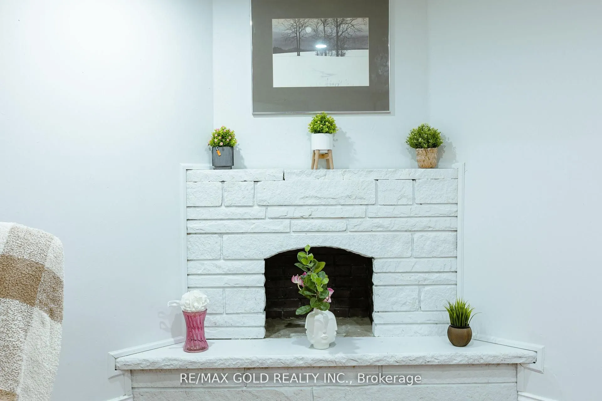 337 Fleetwood Crescent, #42