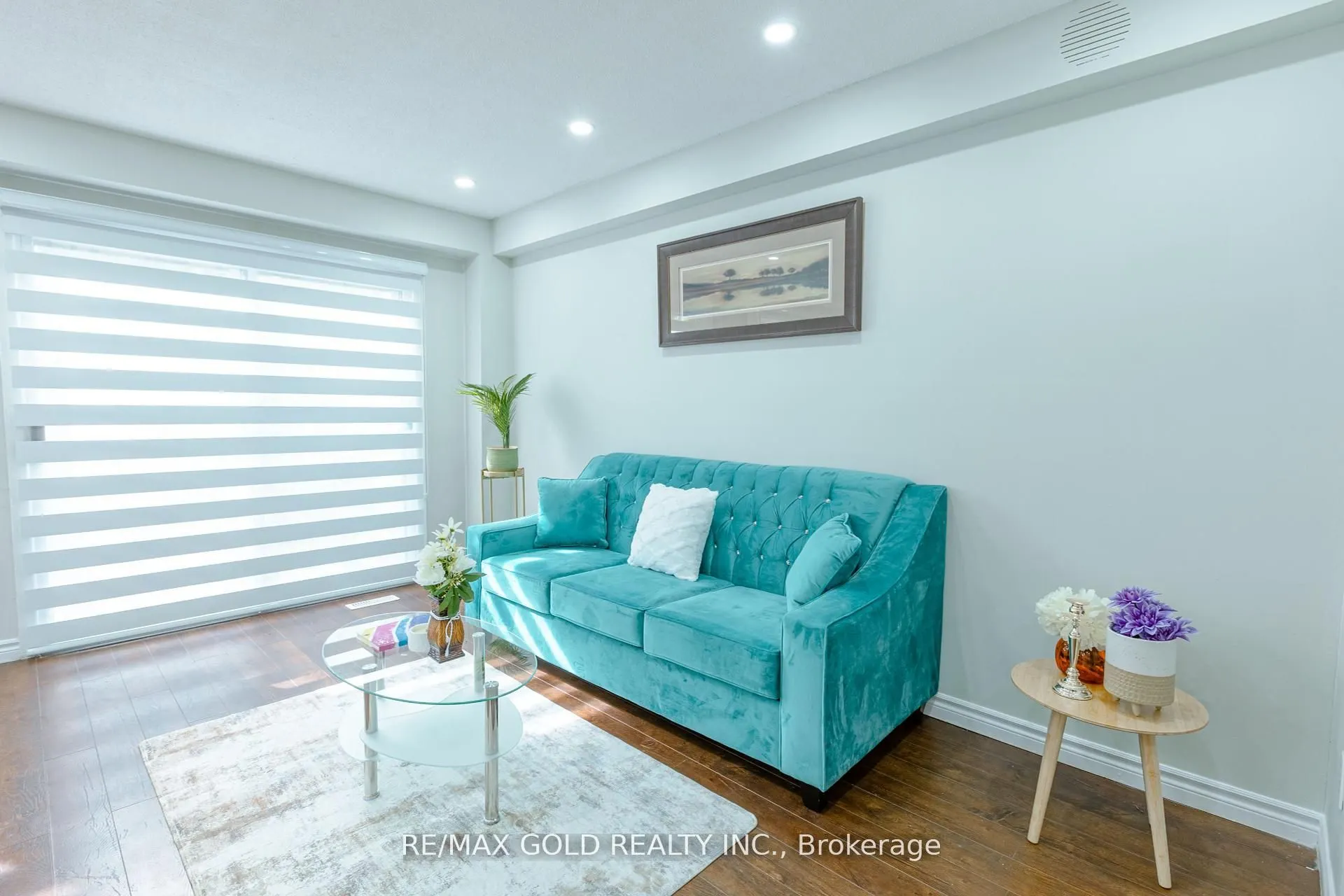 337 Fleetwood Crescent, #42