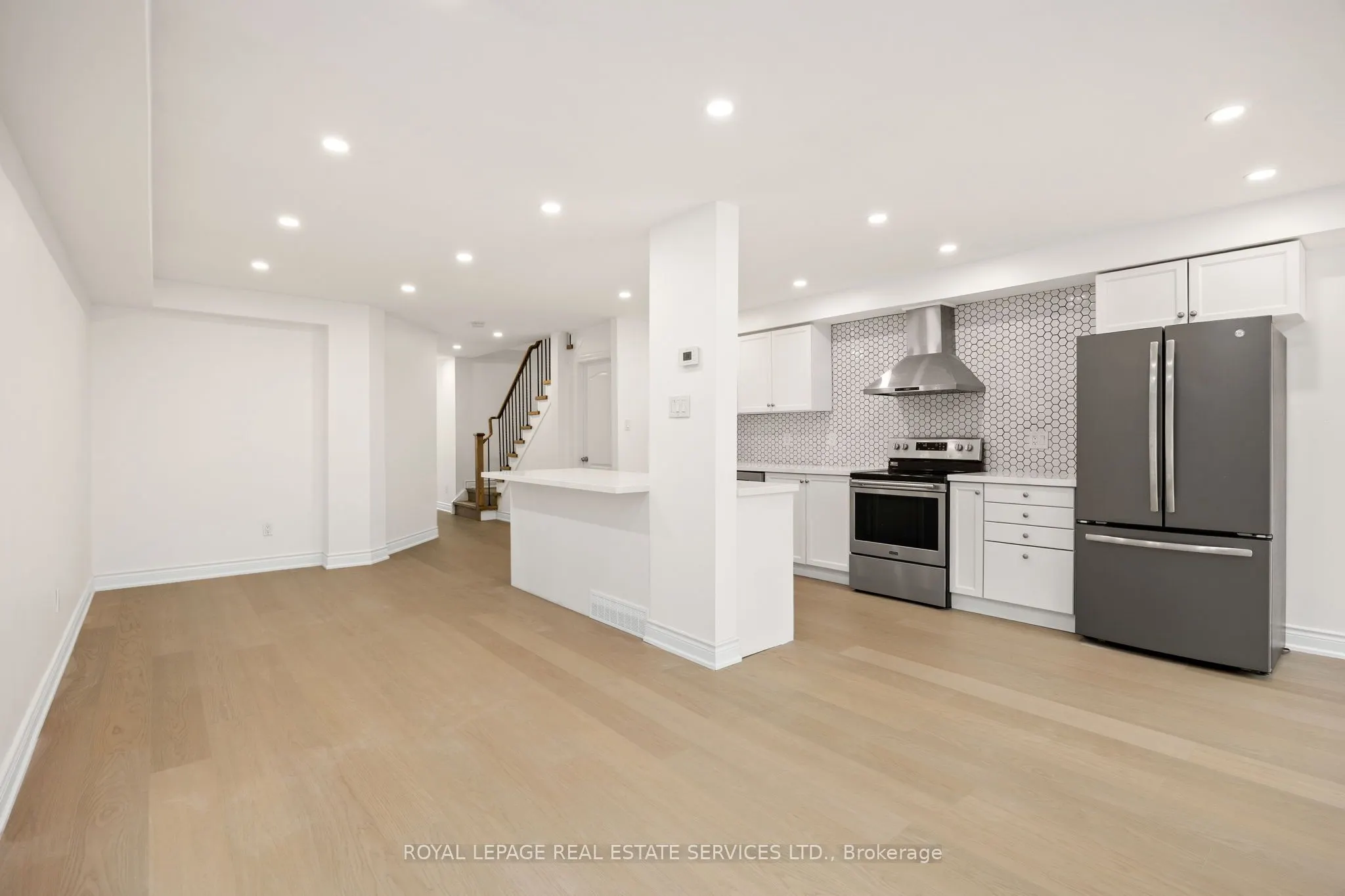 1130 Westview Terrace