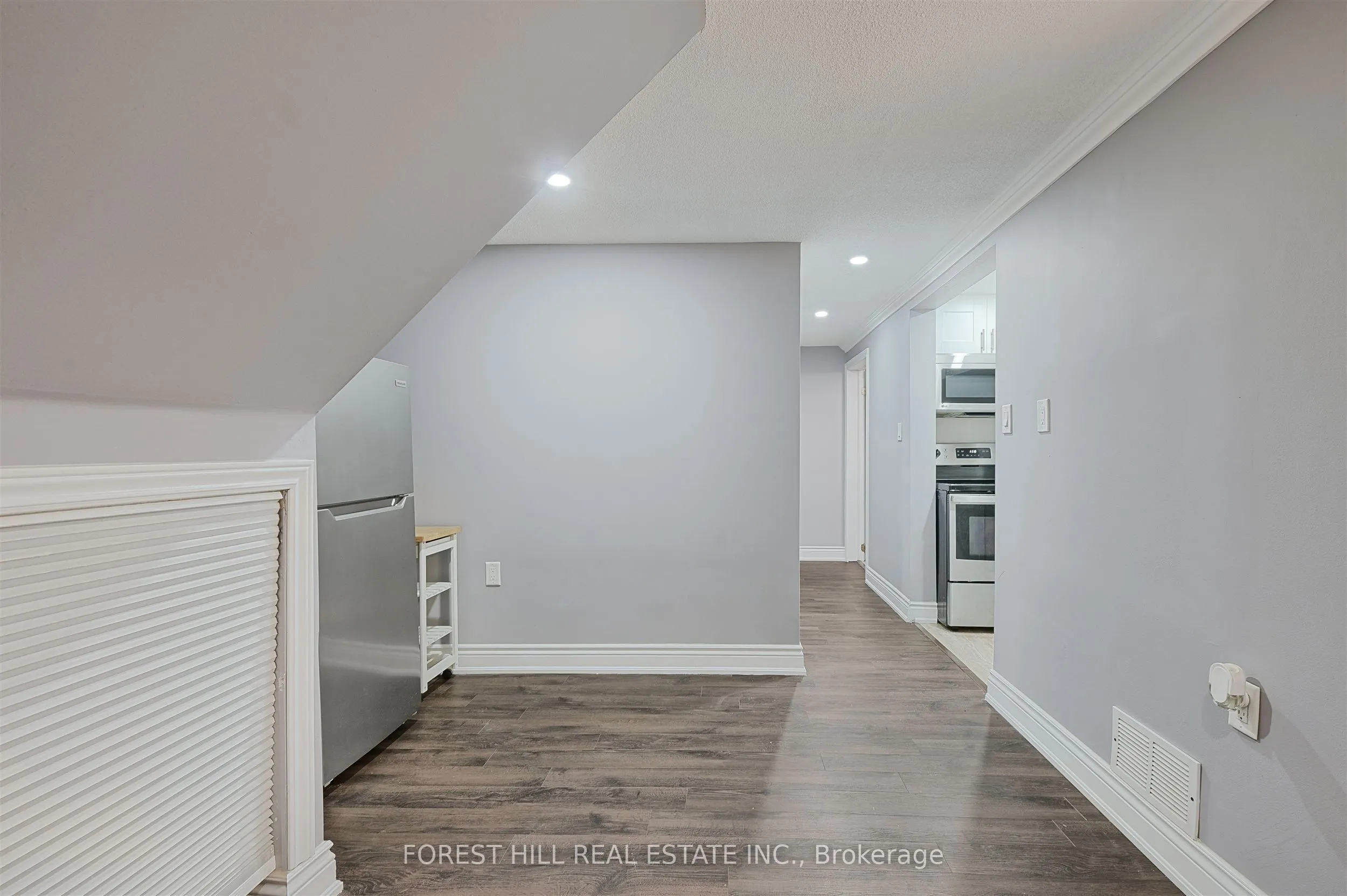 17 Rushmore Crescent