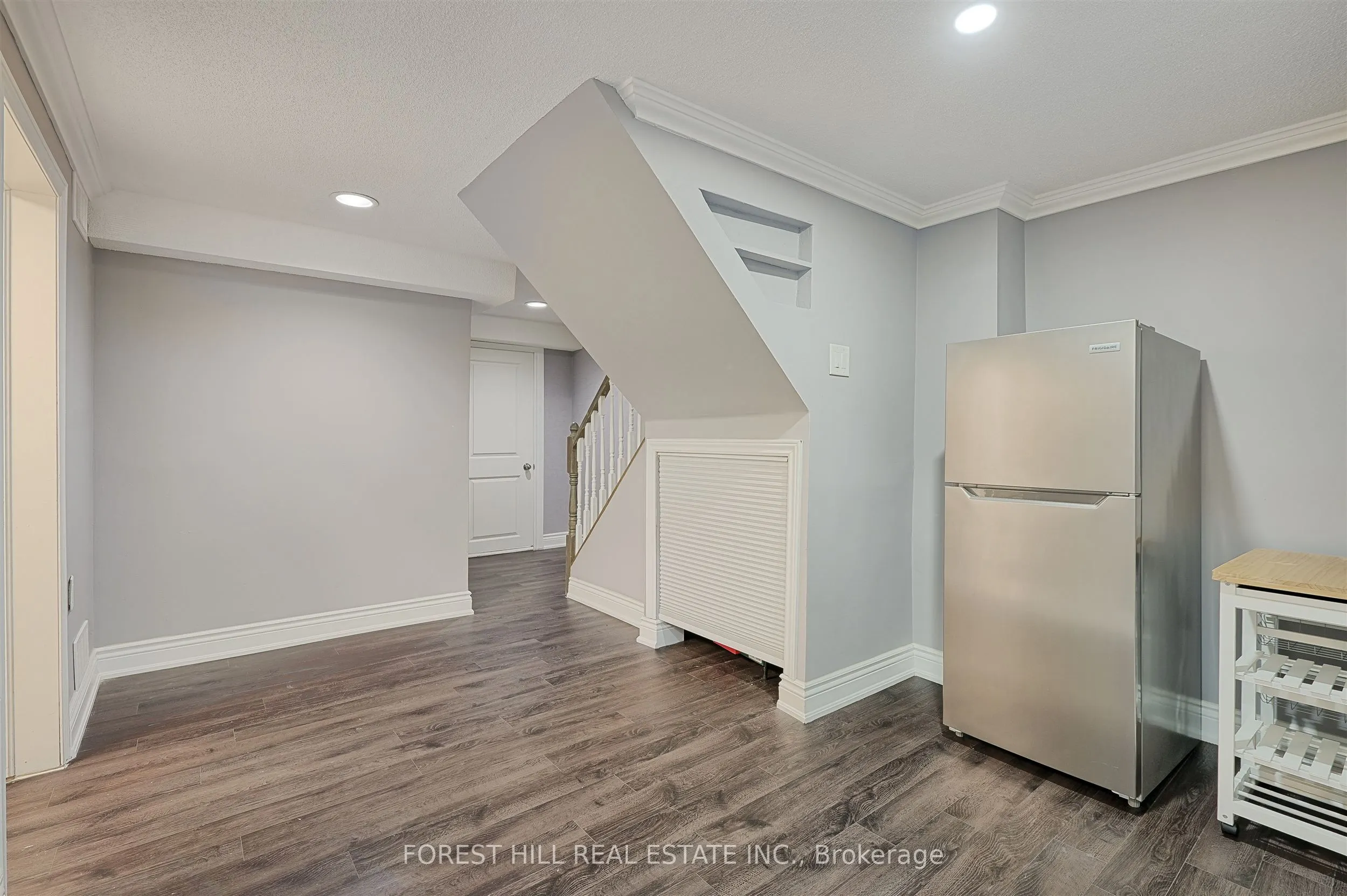 17 Rushmore Crescent