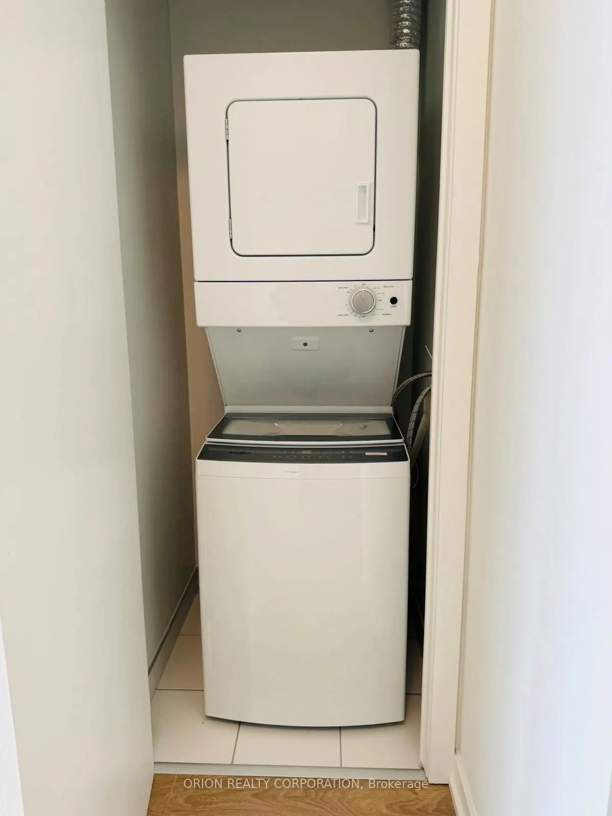 10 Graphophone Grove, #2406