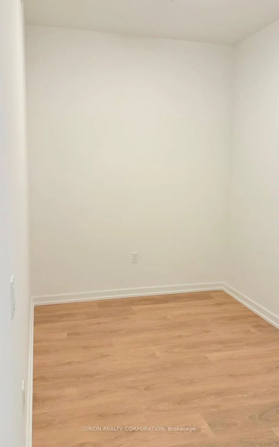 10 Graphophone Grove, #2406
