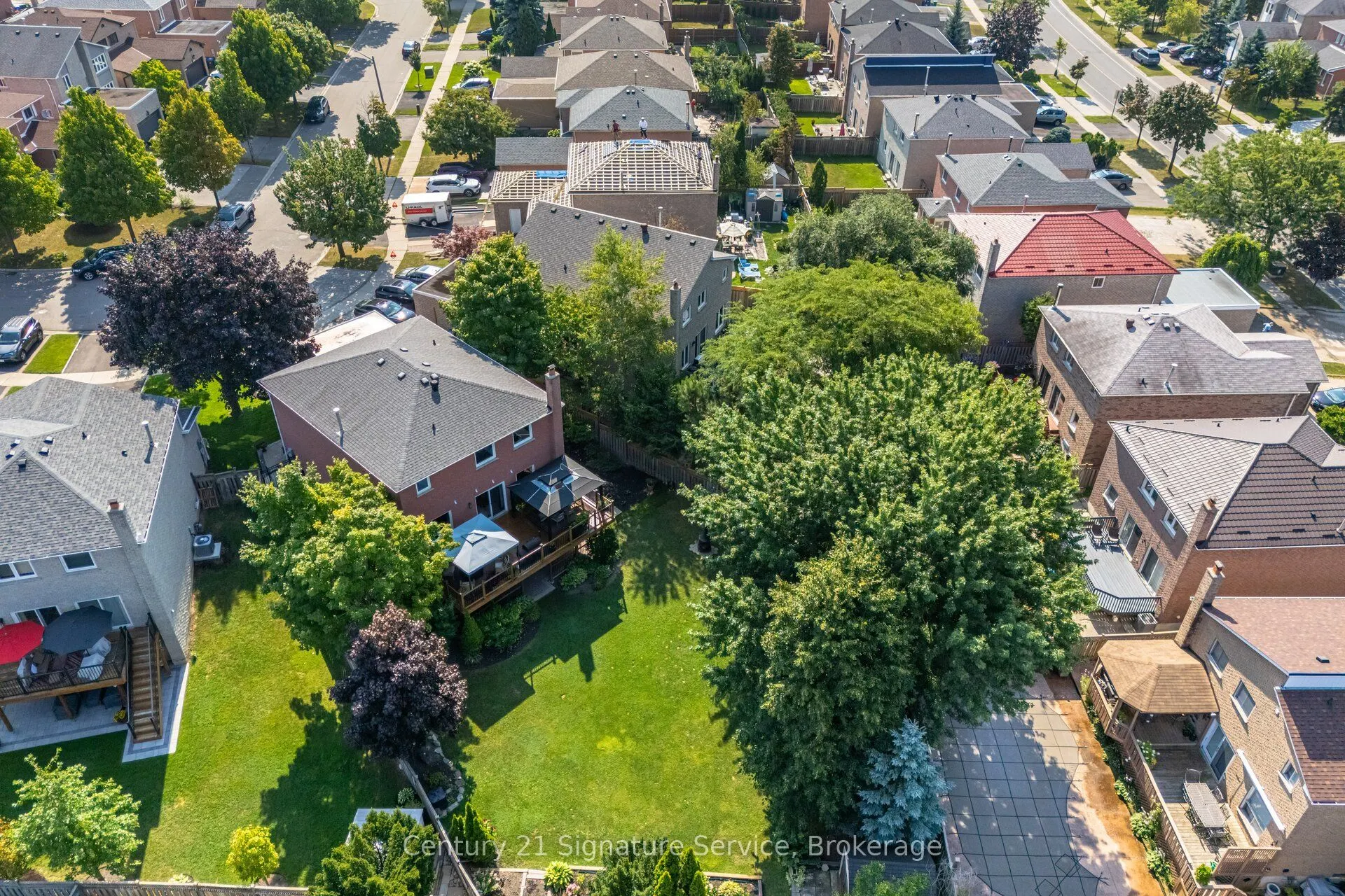 5955 Ladyburn Crescent