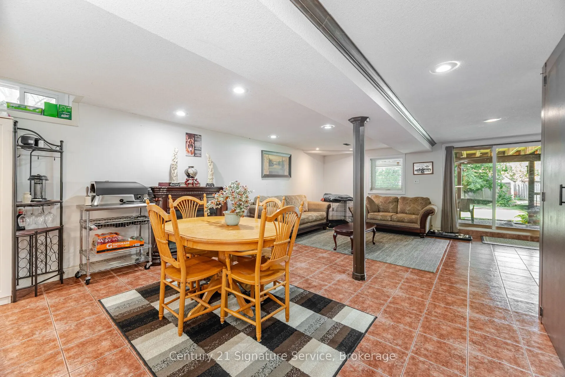 5955 Ladyburn Crescent