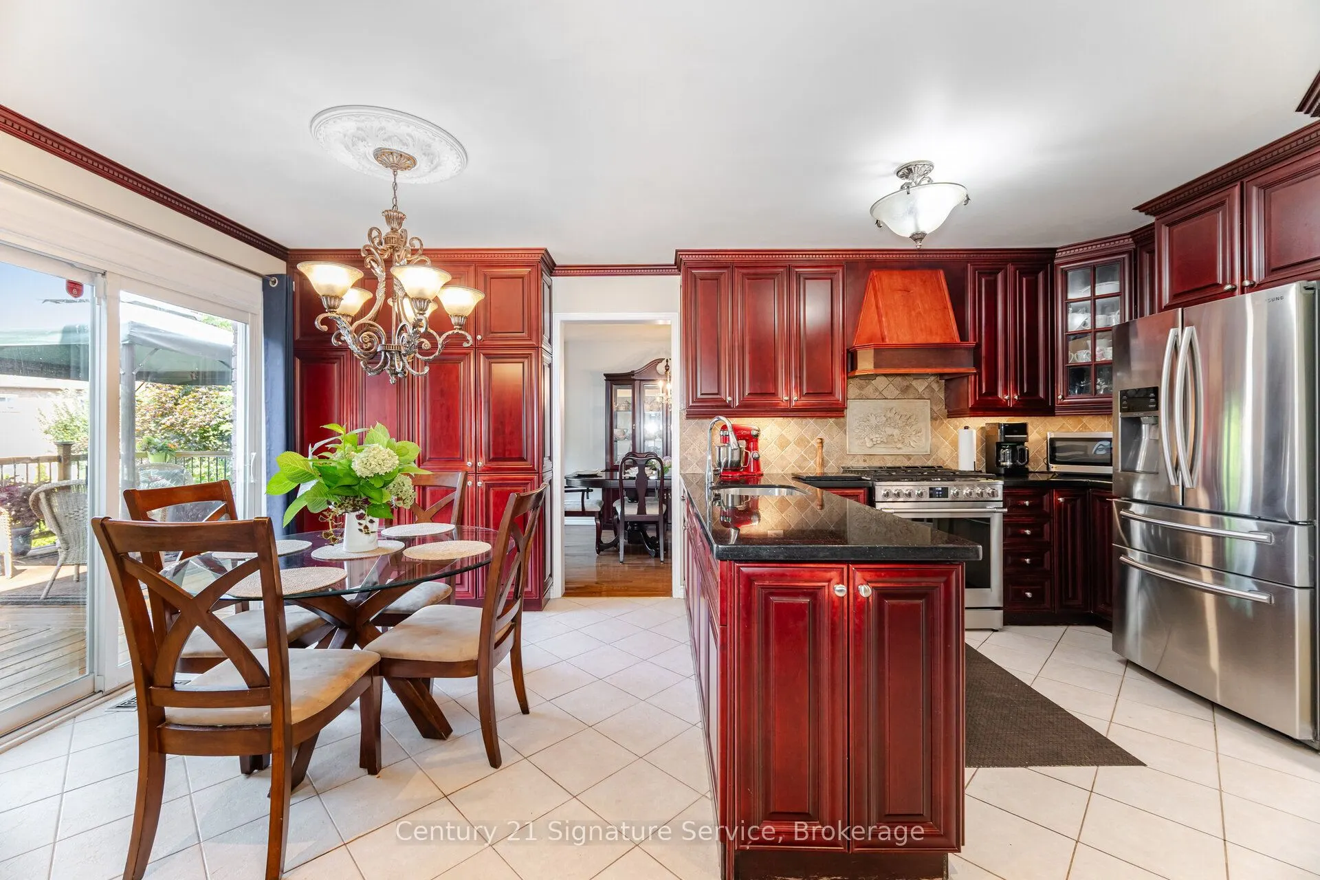 5955 Ladyburn Crescent