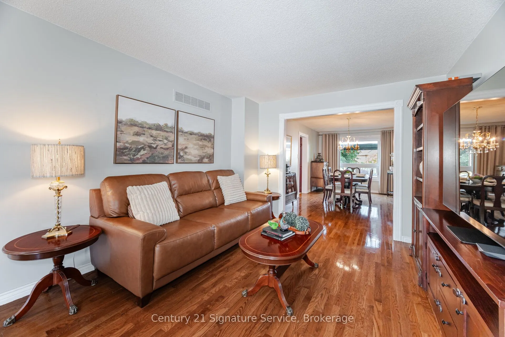 5955 Ladyburn Crescent