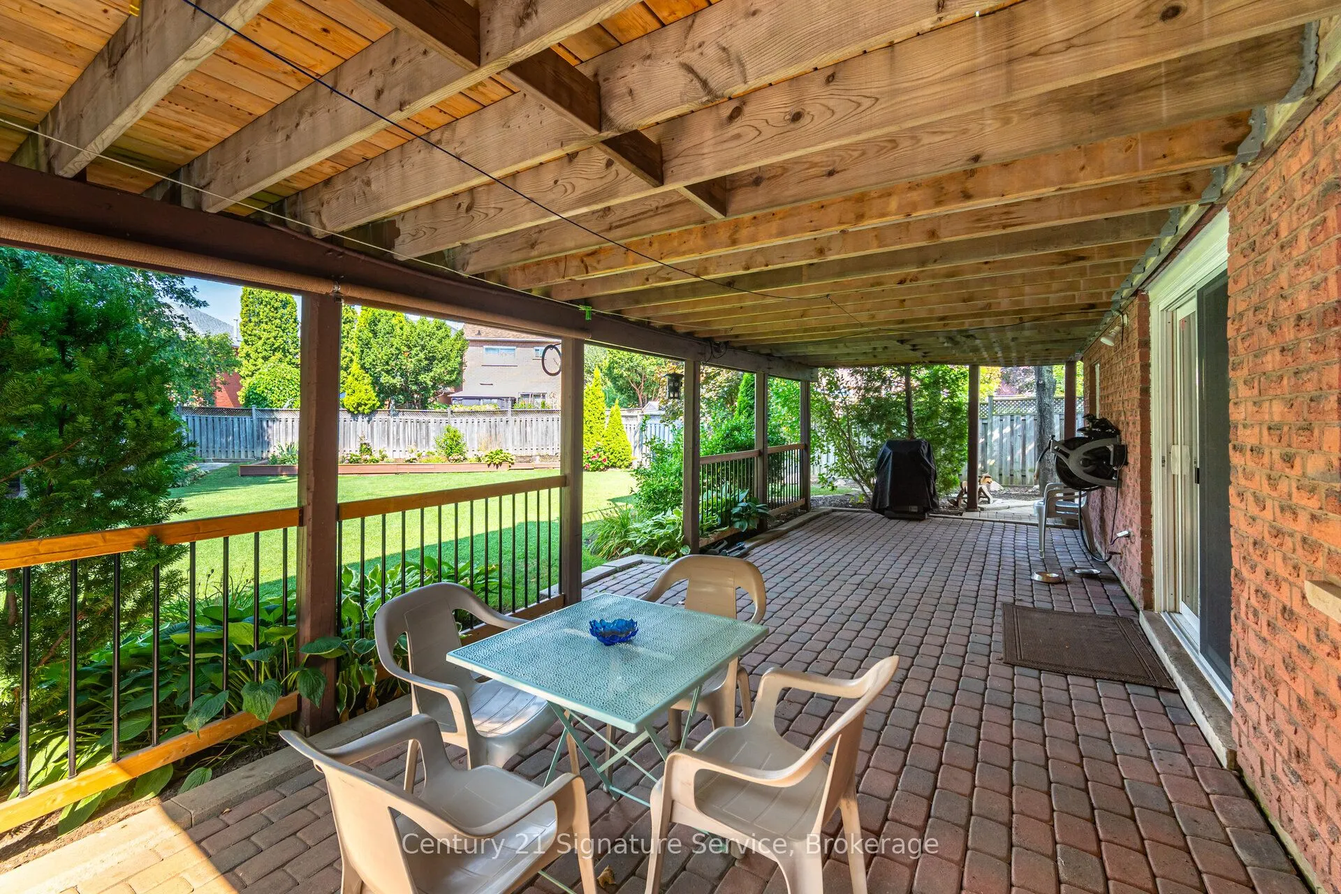 5955 Ladyburn Crescent