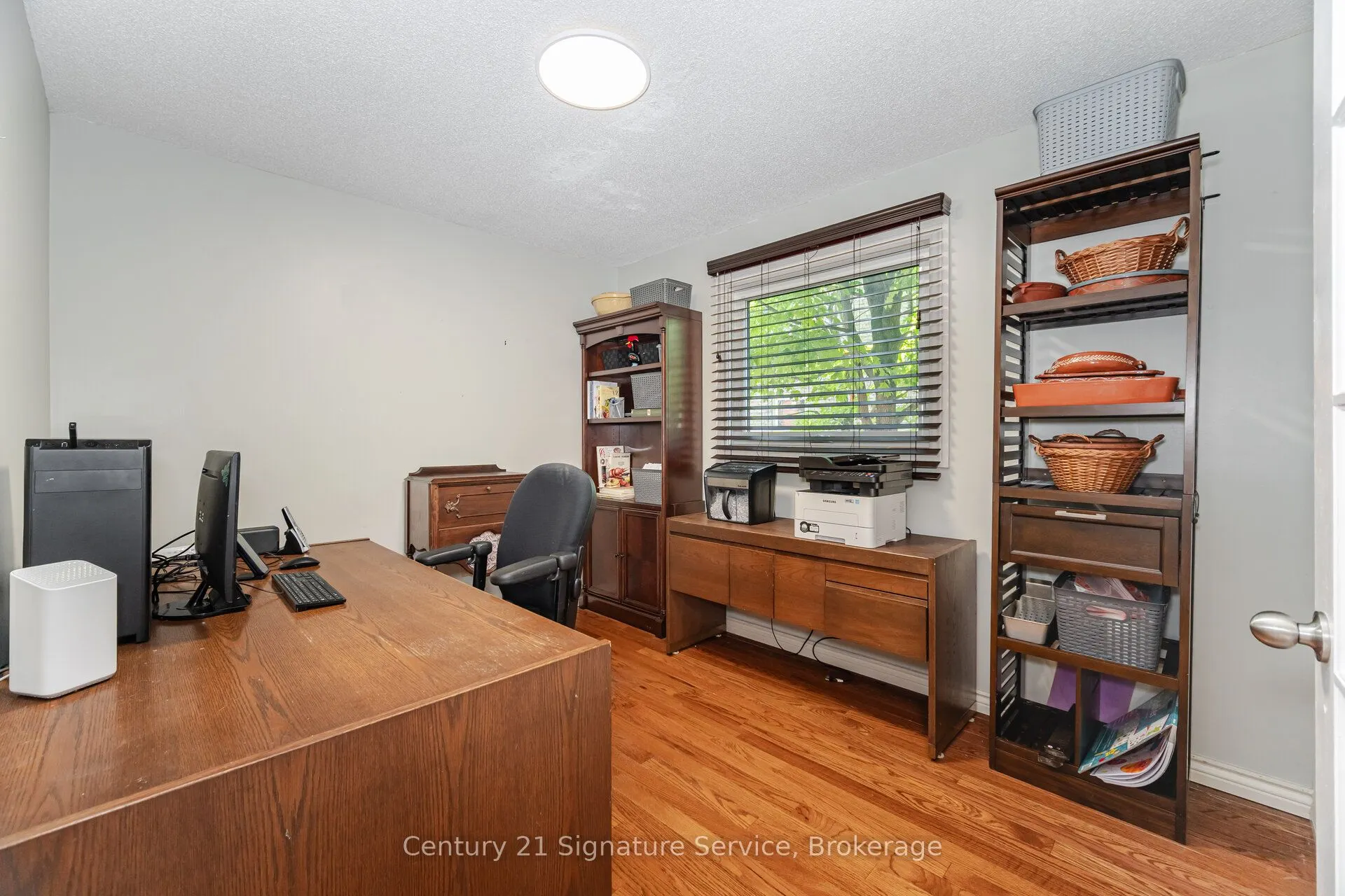 5955 Ladyburn Crescent