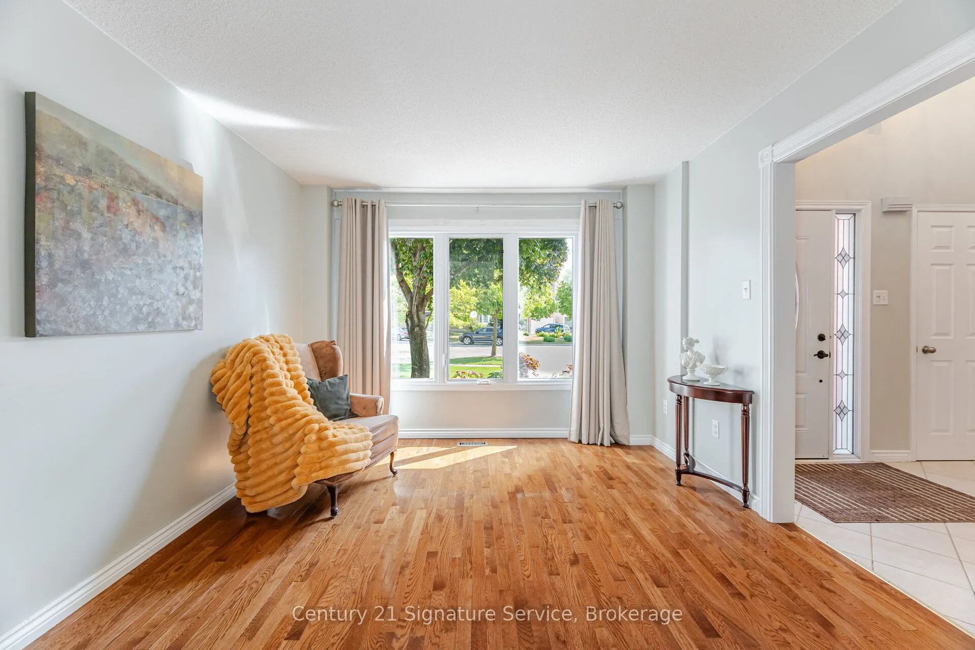 5955 Ladyburn Crescent
