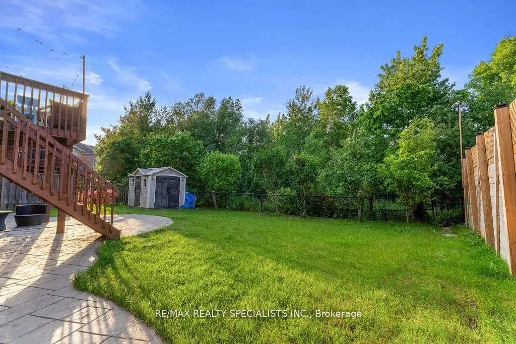 104 Treeline Boulevard