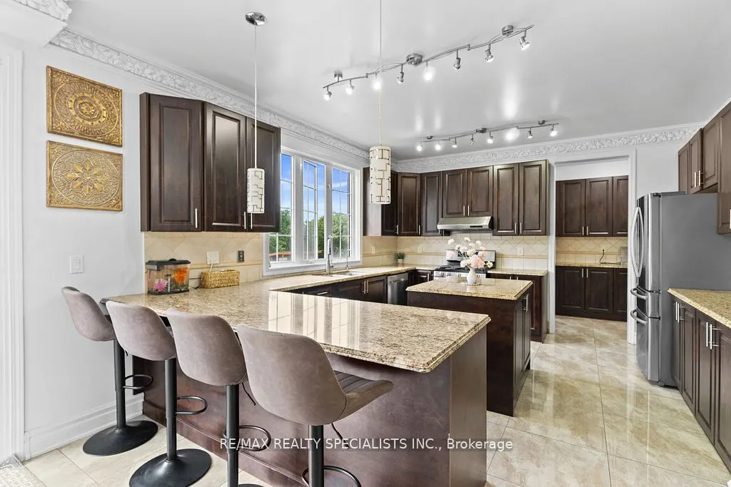 104 Treeline Boulevard