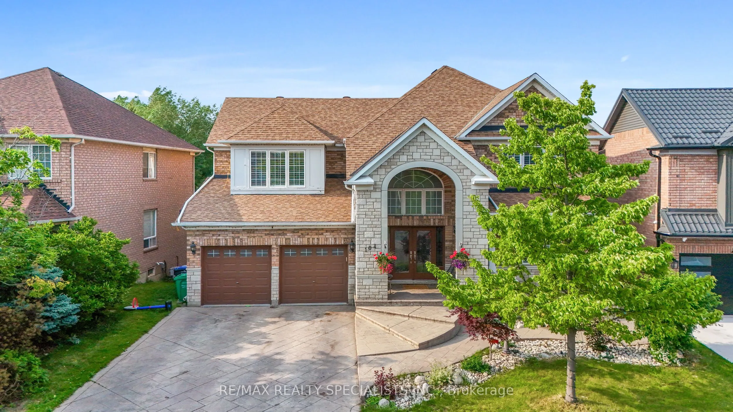 104 Treeline Boulevard