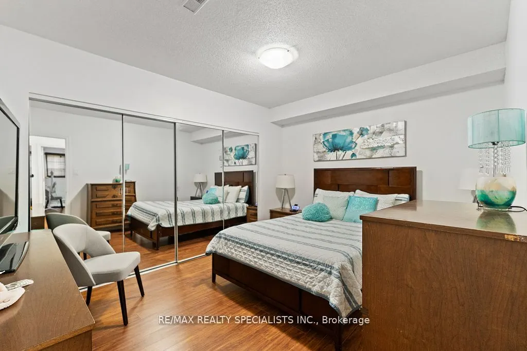 104 Treeline Boulevard