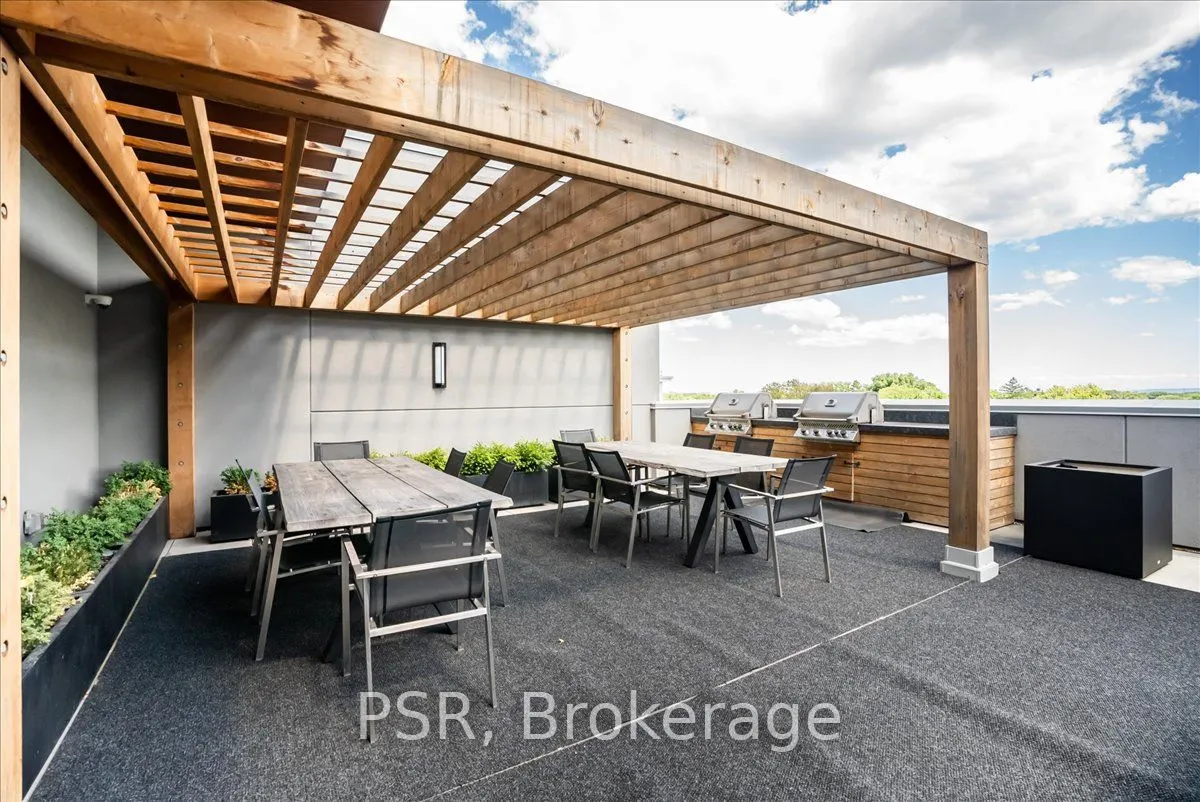 320 Plains Road E, #211