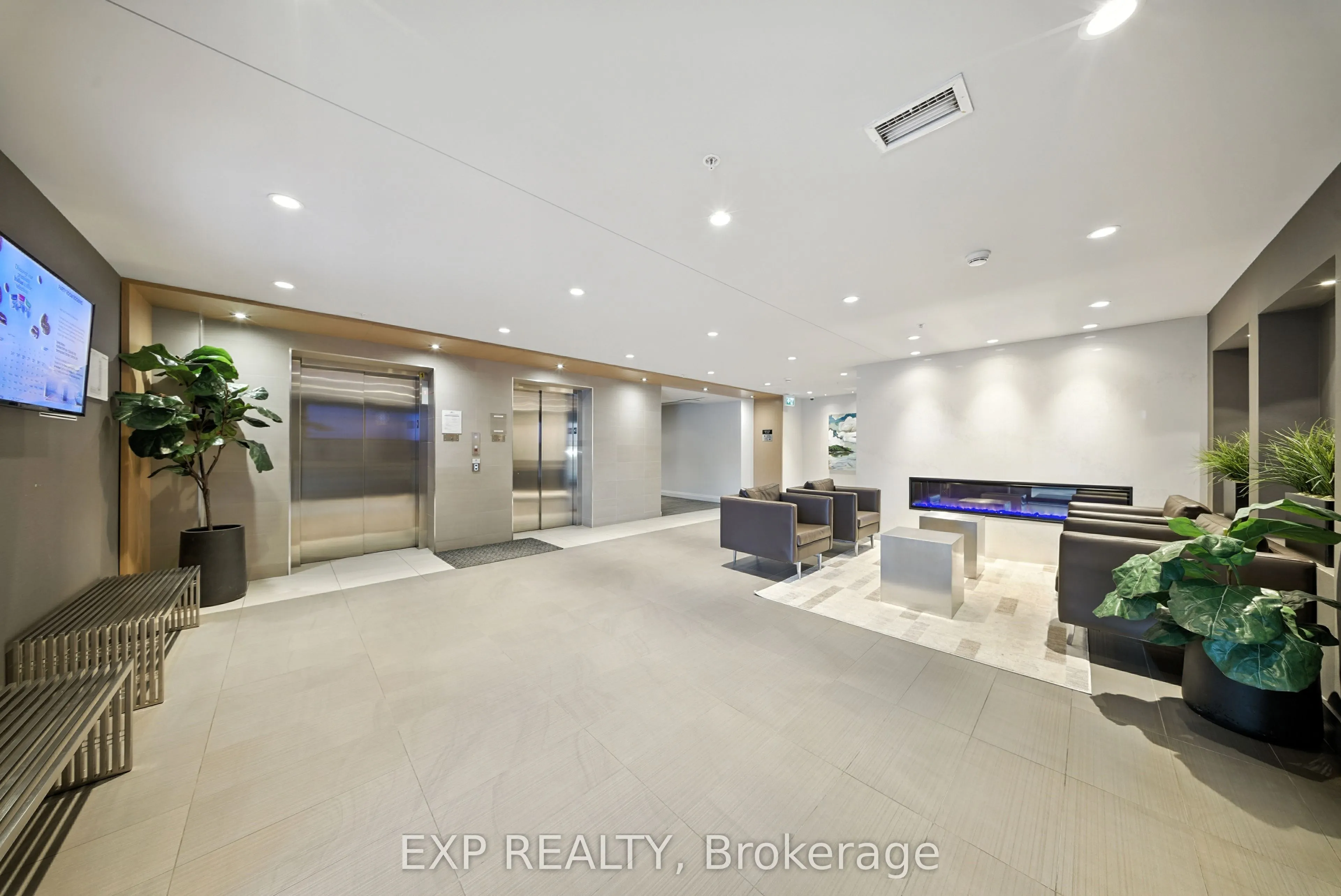 1105 Leger Way, #210