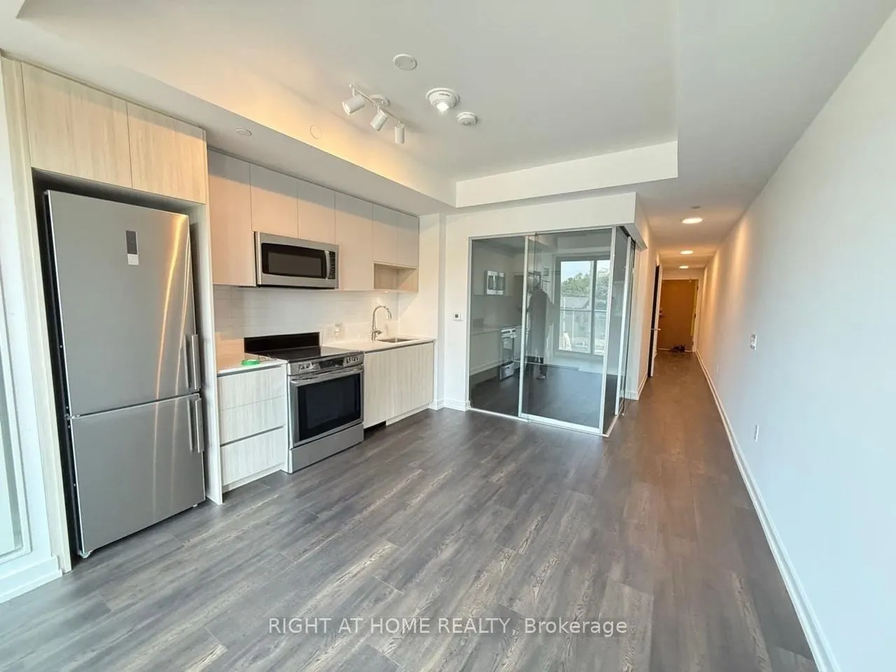 801 The Queensway, #327
