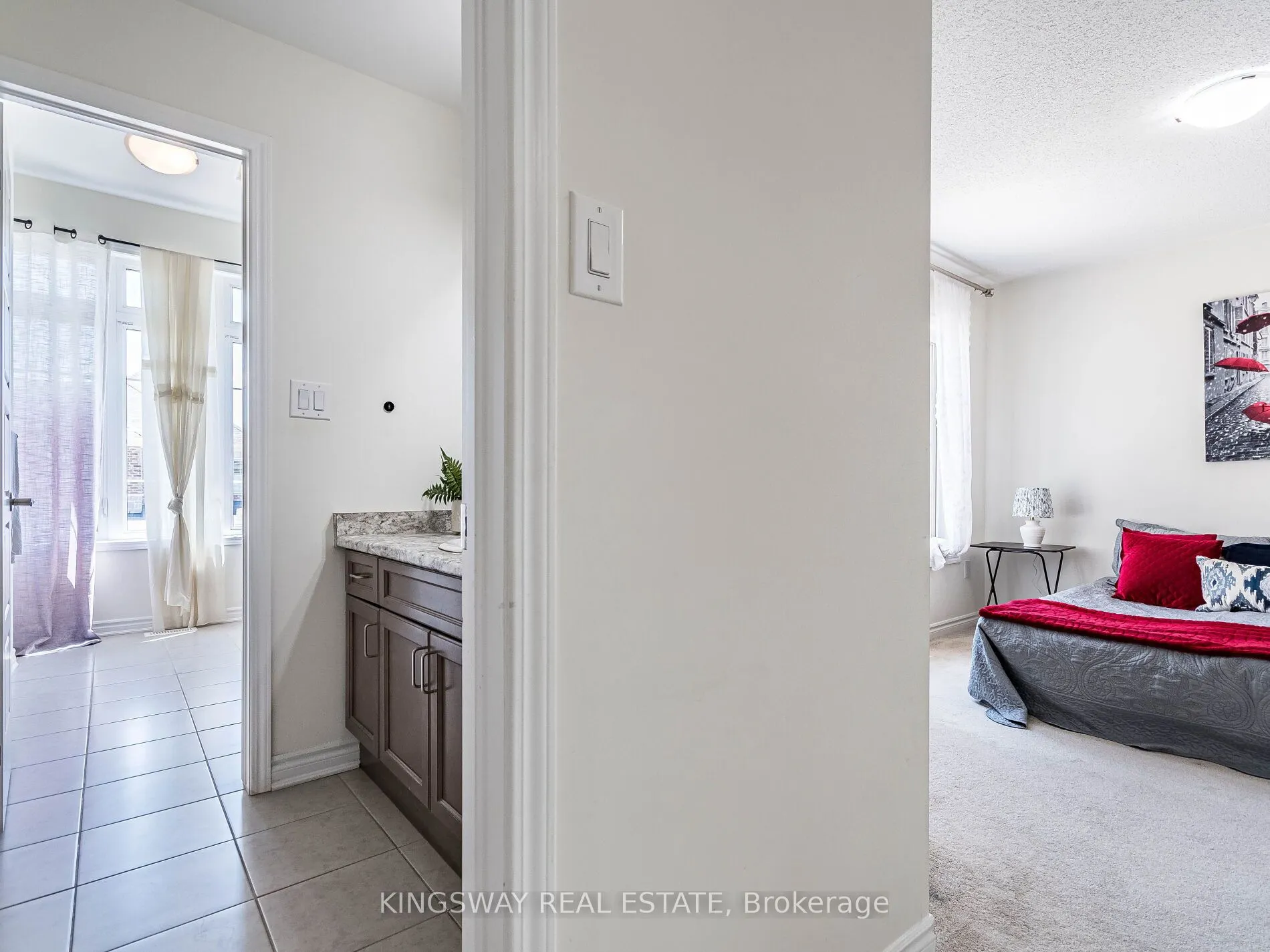 1448 Sycamore Garden