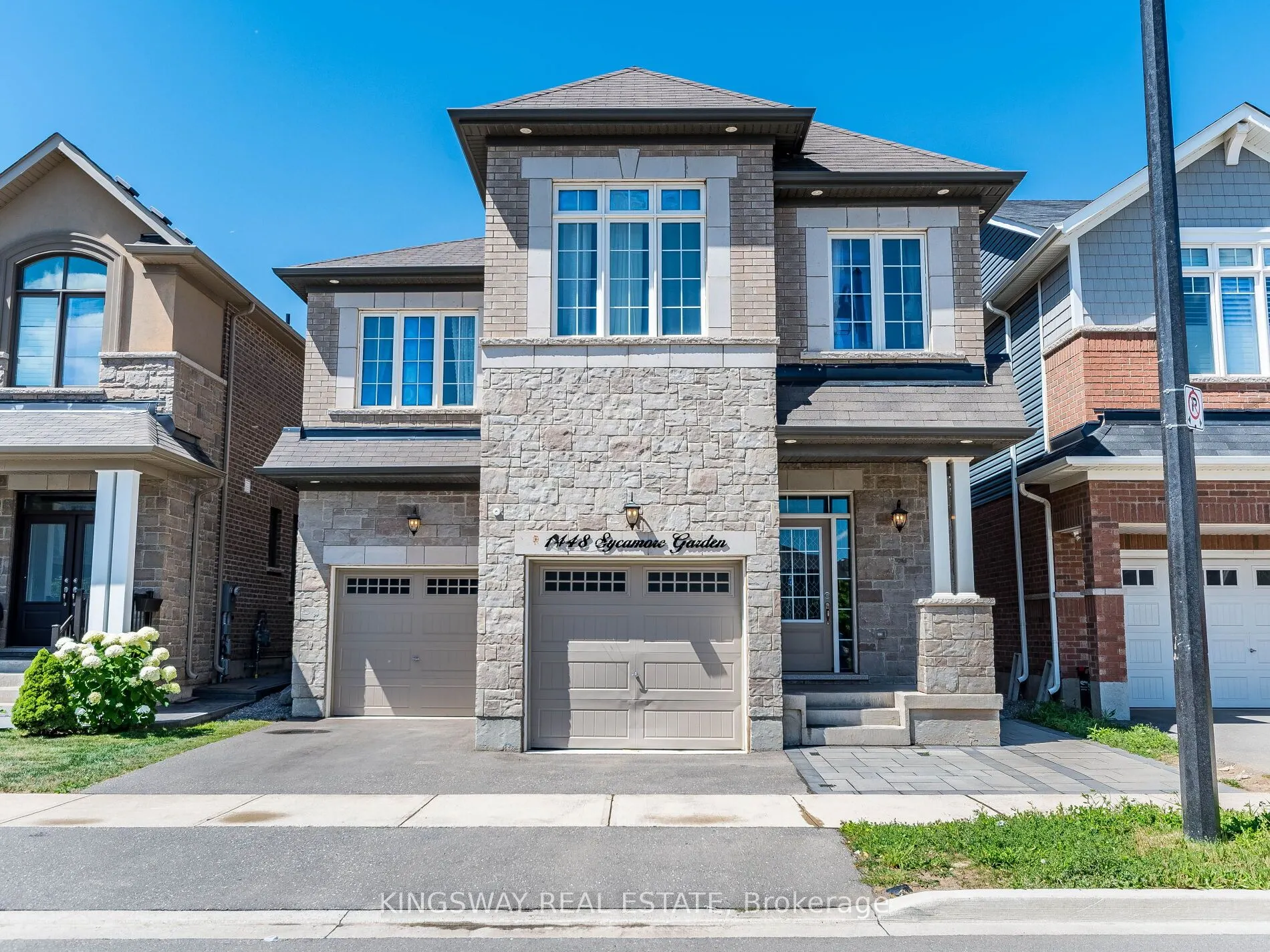 1448 Sycamore Garden