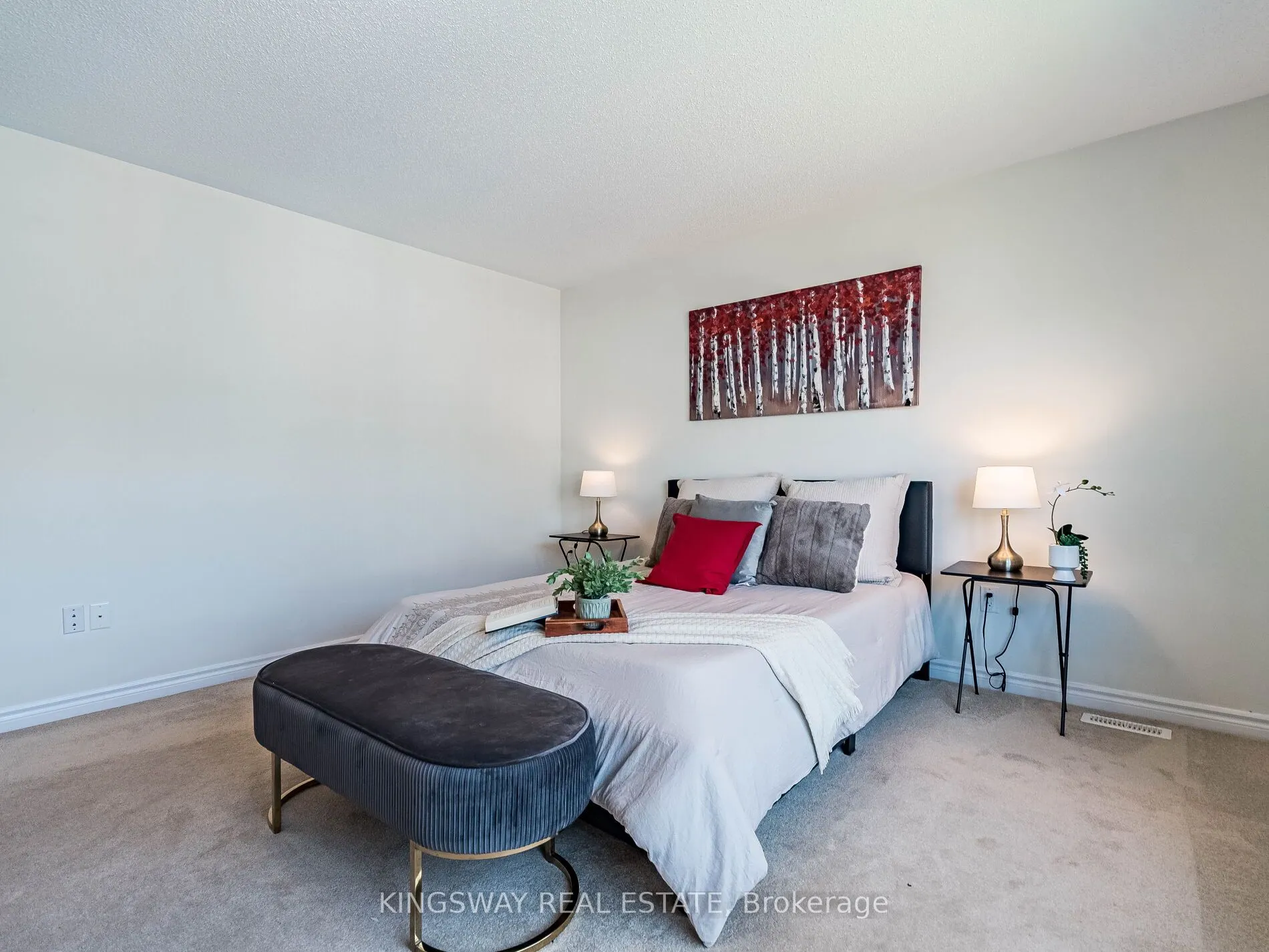 1448 Sycamore Garden