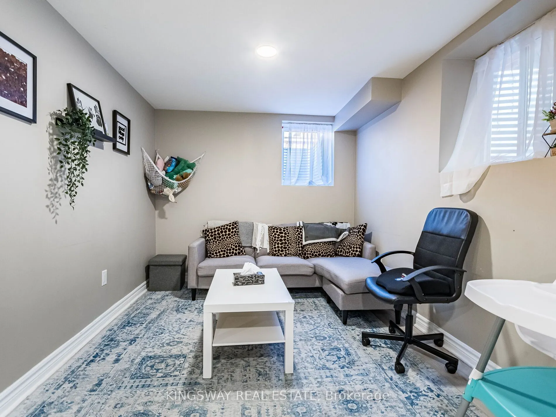 1448 Sycamore Garden