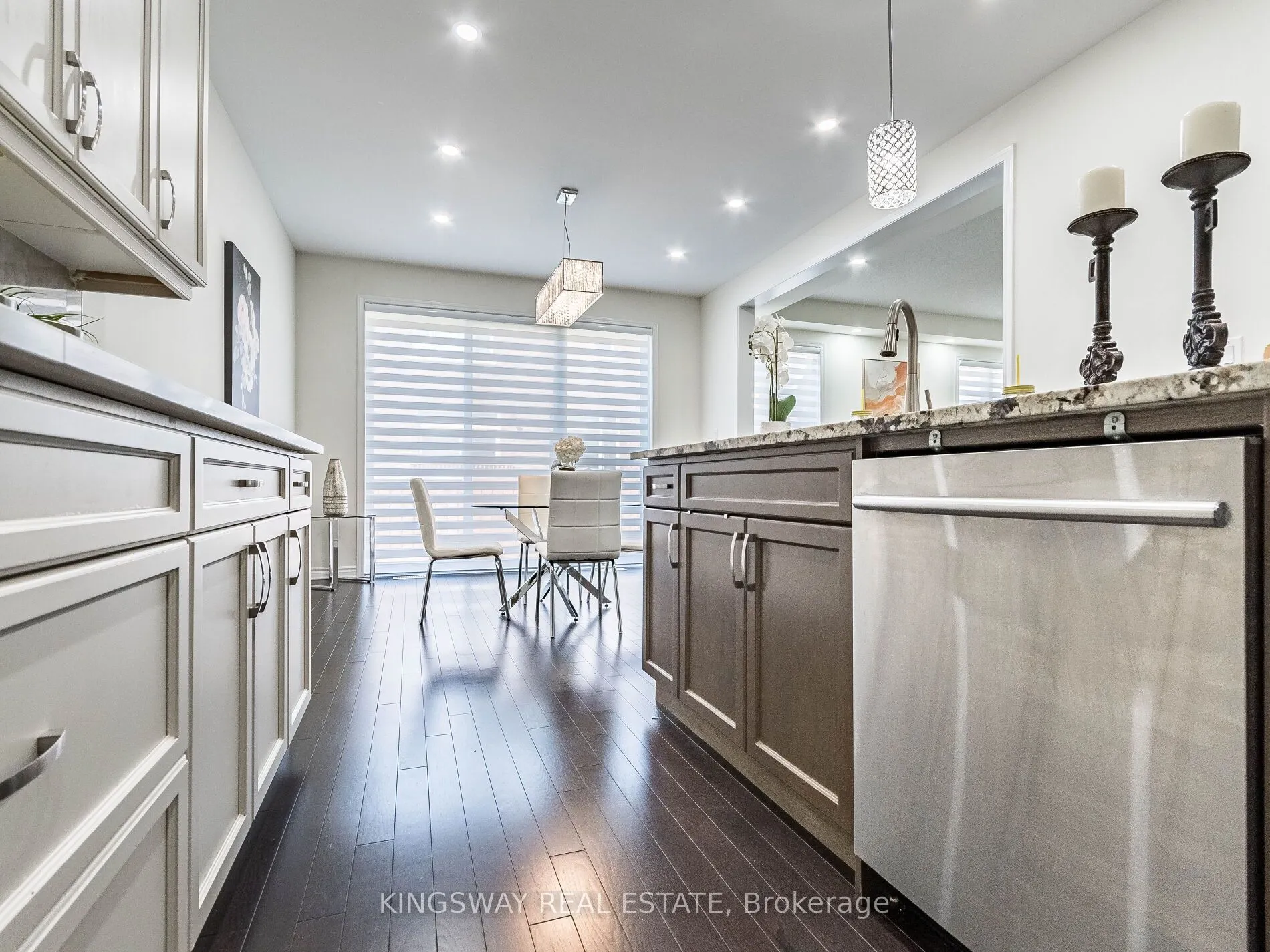 1448 Sycamore Garden