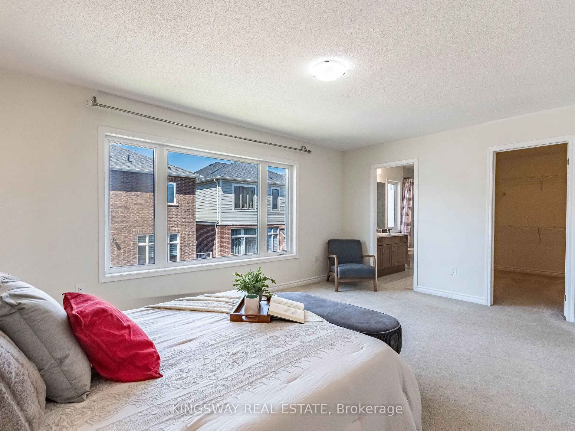 1448 Sycamore Garden