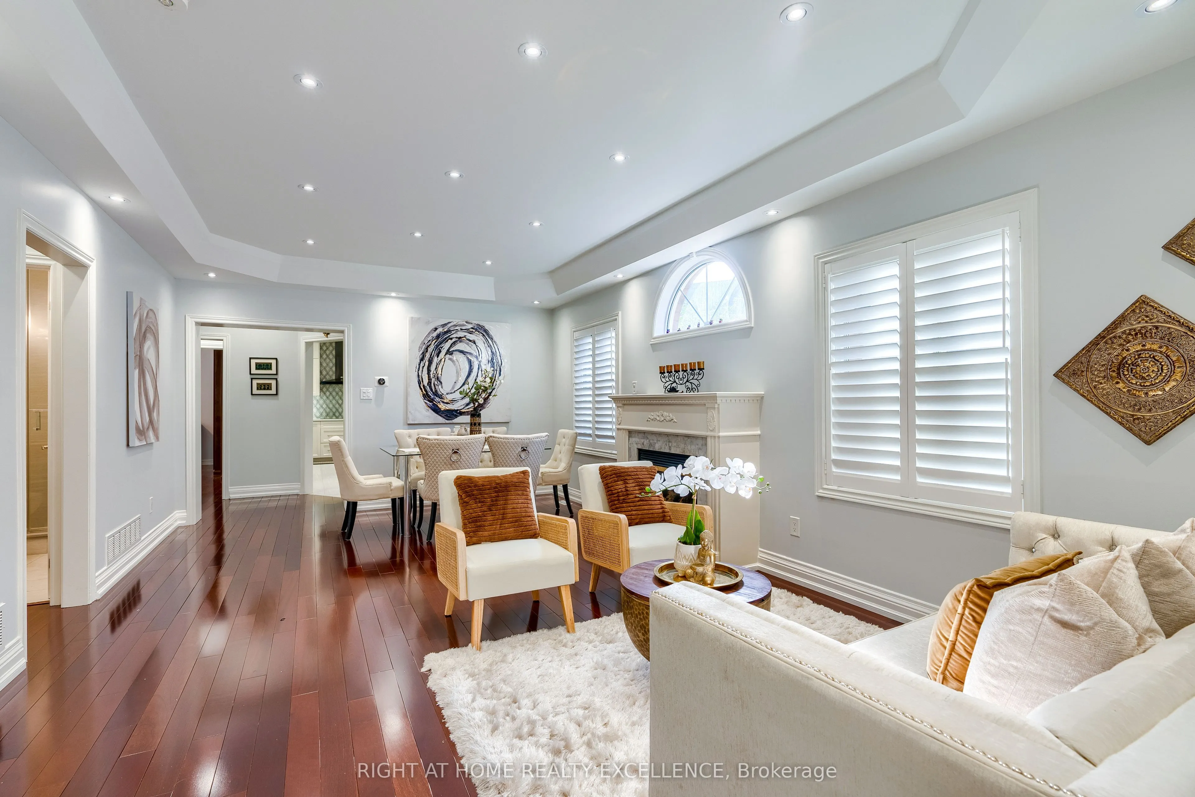 6862 Gooderham Estate Boulevard