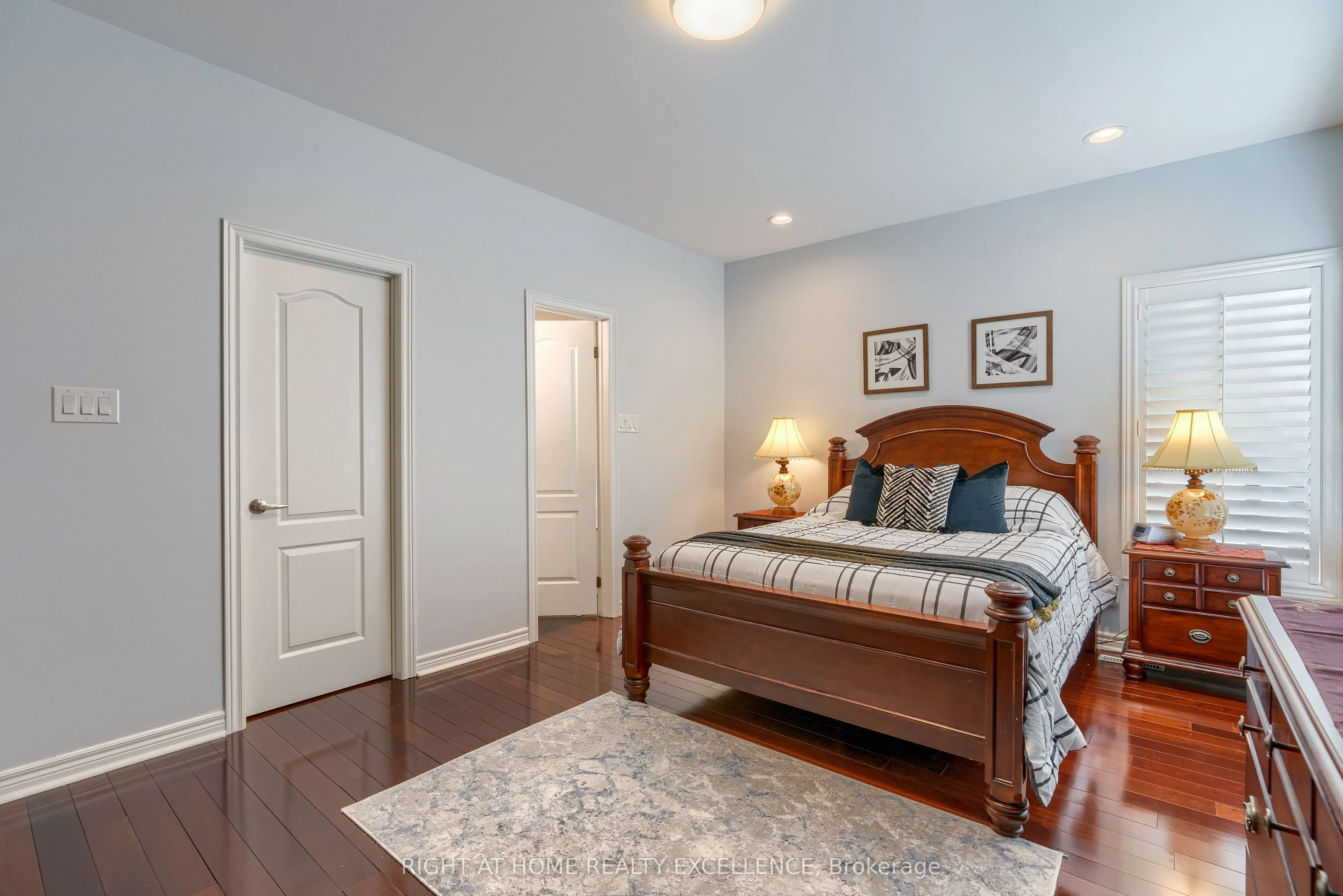 6862 Gooderham Estate Boulevard