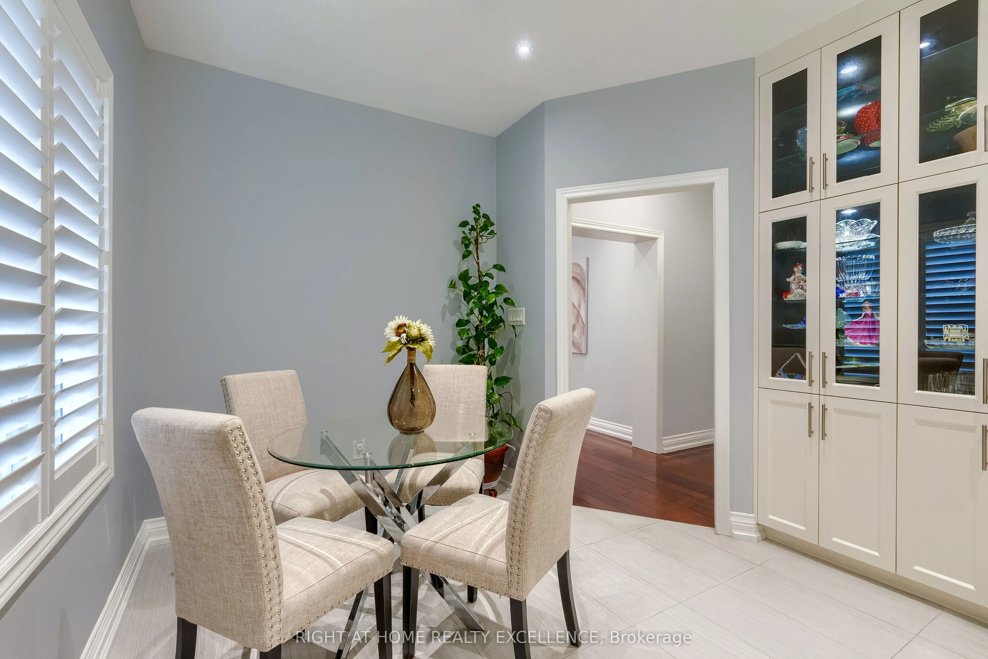 6862 Gooderham Estate Boulevard