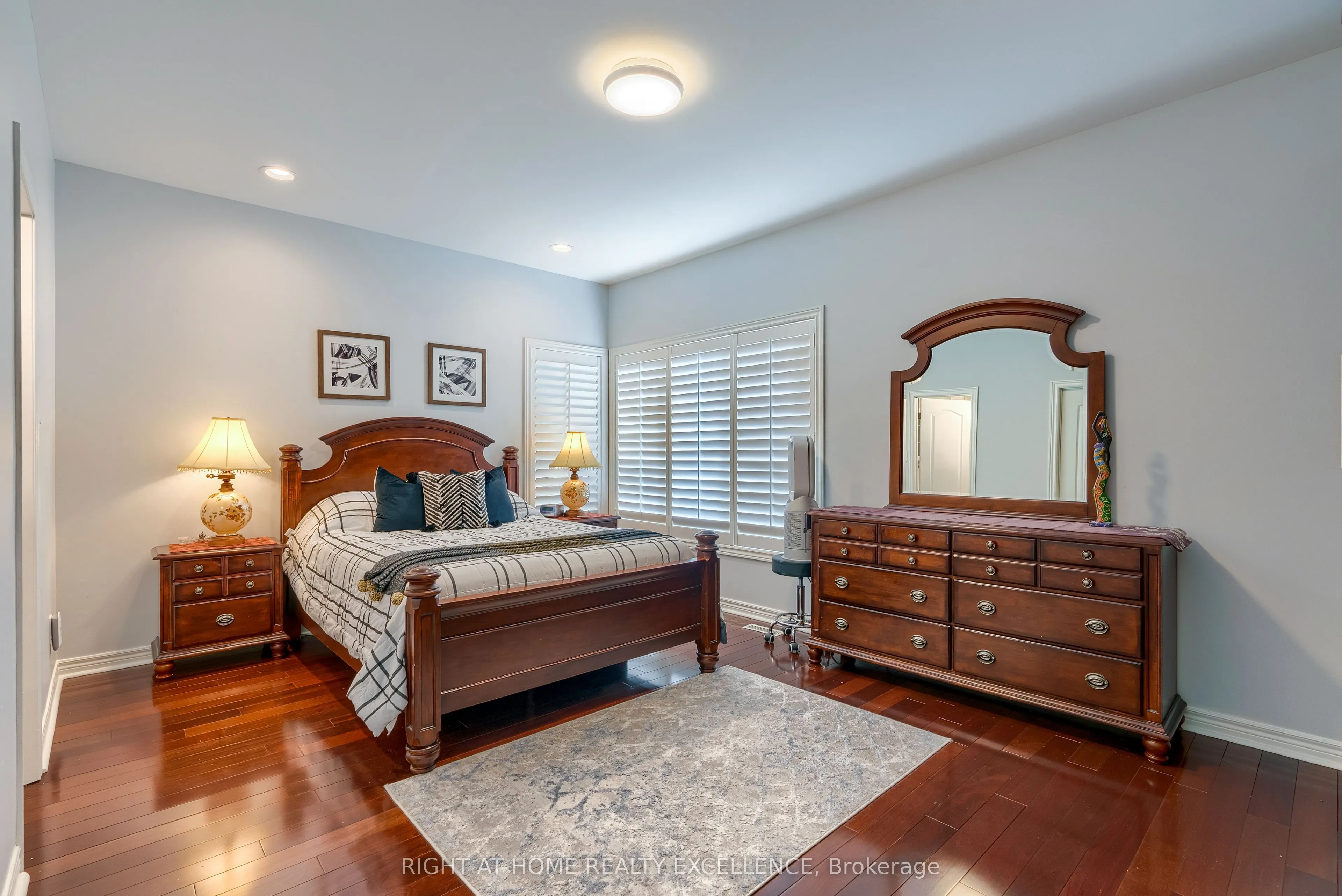 6862 Gooderham Estate Boulevard