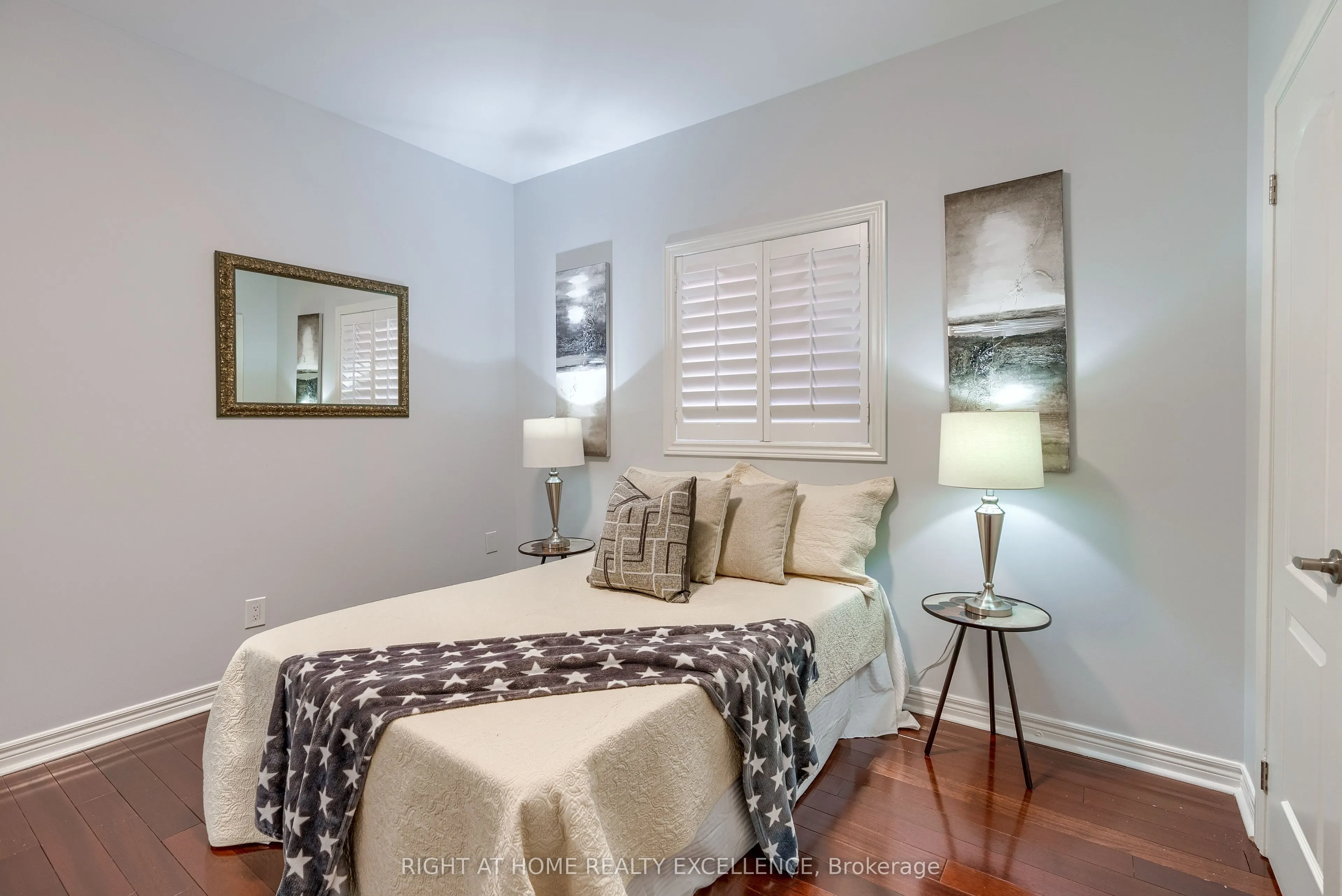 6862 Gooderham Estate Boulevard