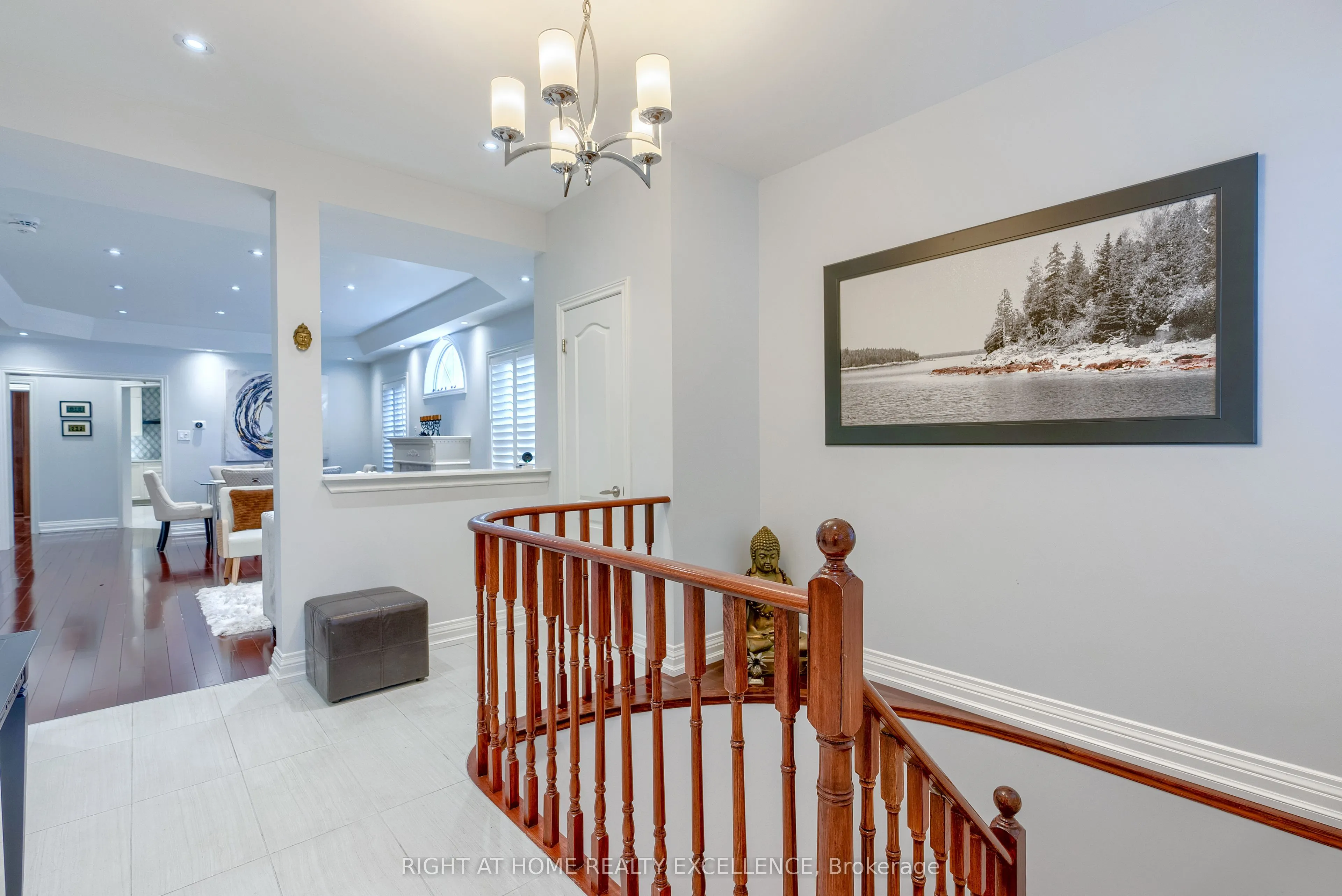 6862 Gooderham Estate Boulevard