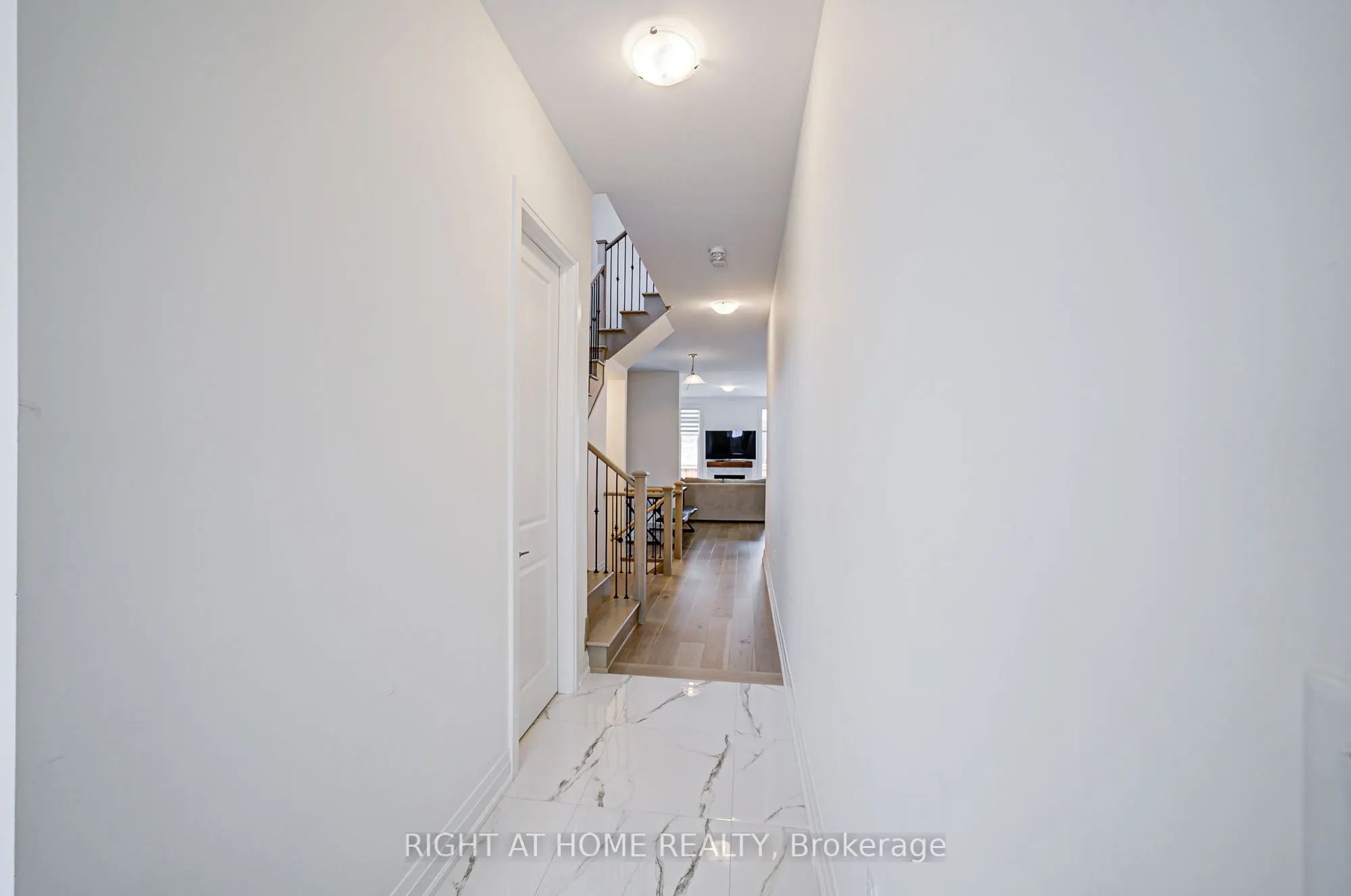 446 Thornborrow Court