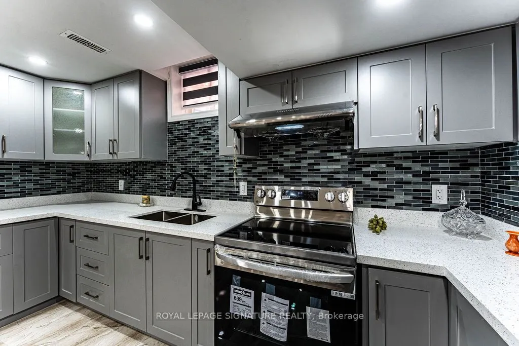 42 Summershade Street, #Basement