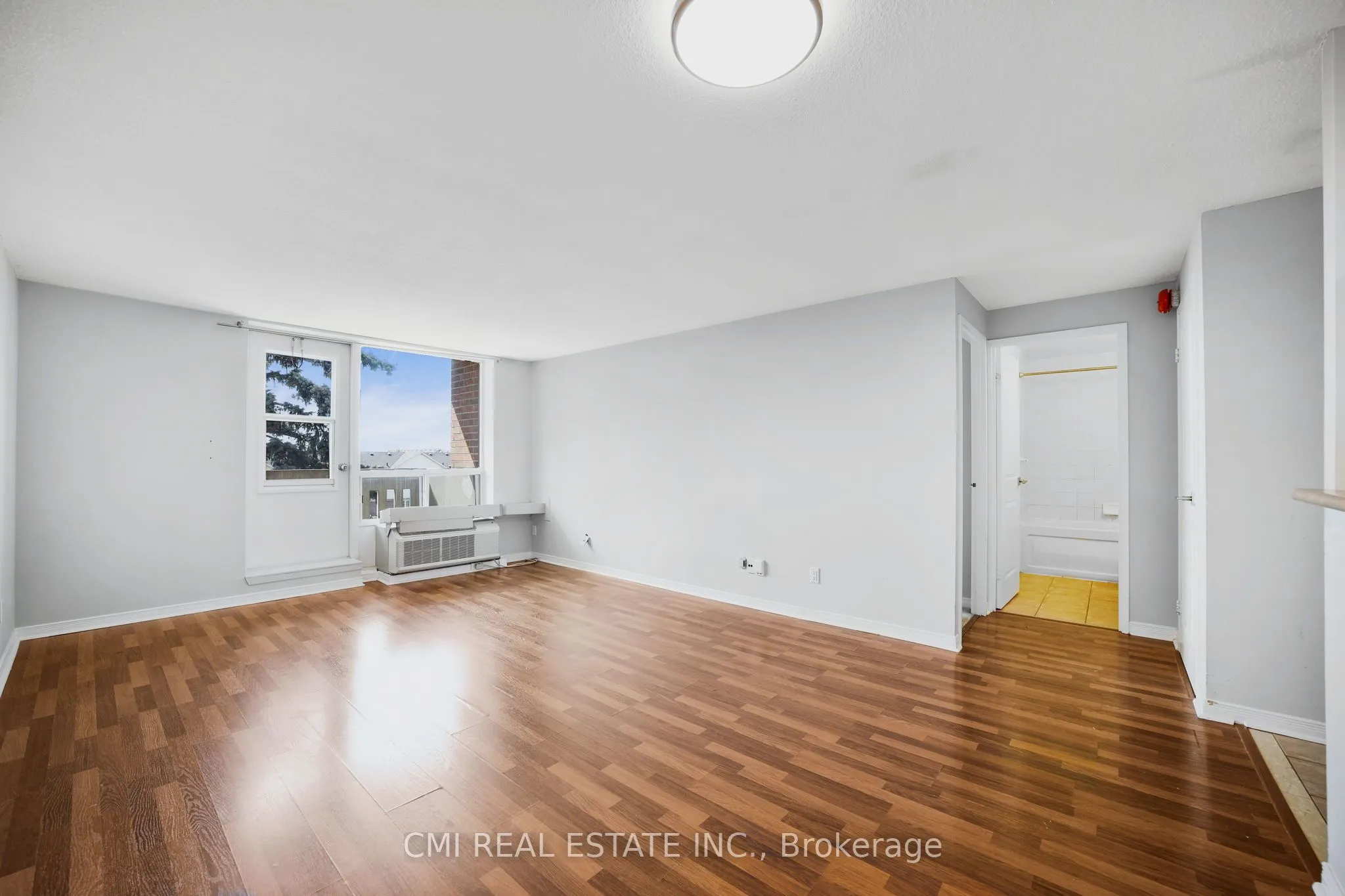 6720 Glen Erin Drive, #302