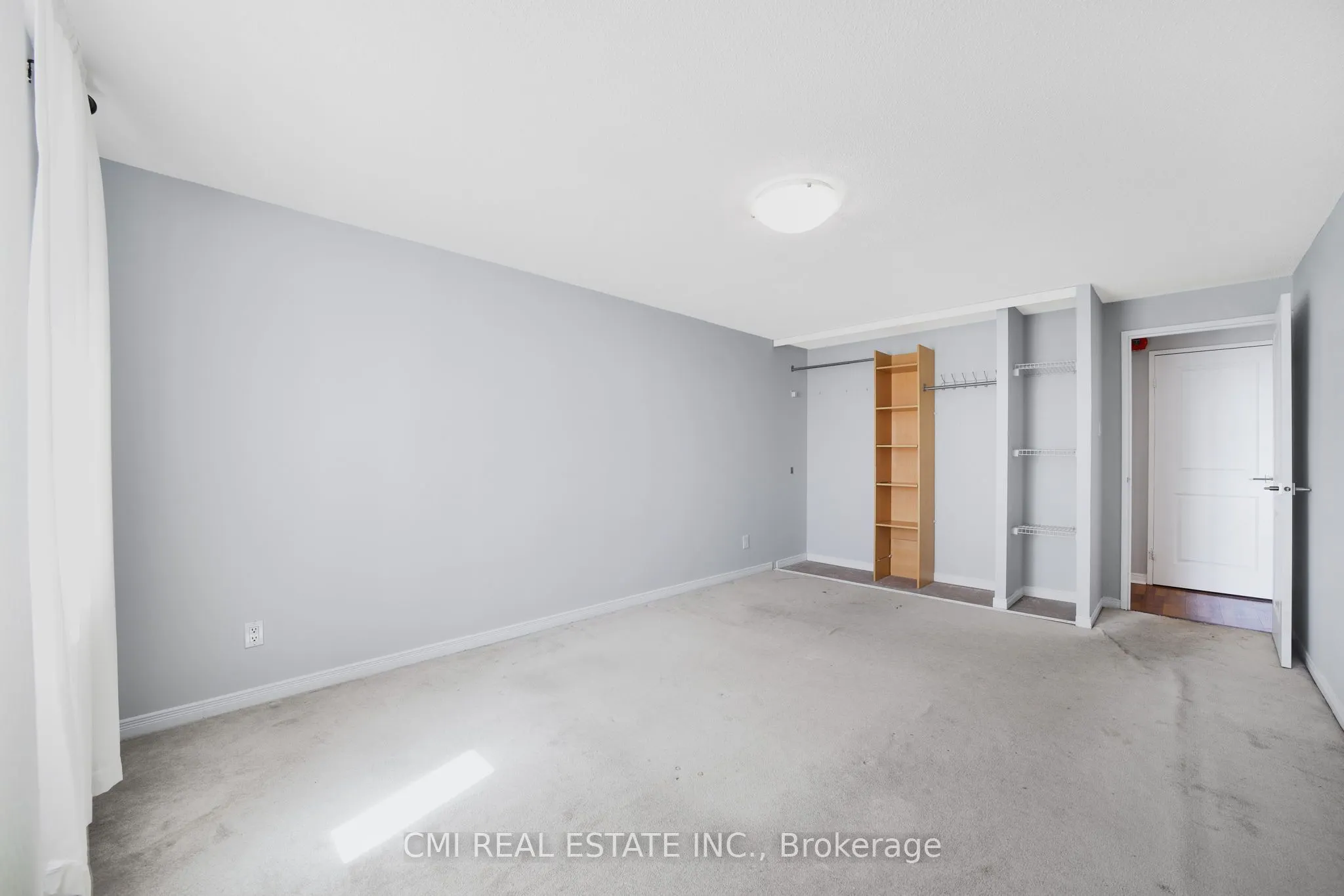 6720 Glen Erin Drive, #302