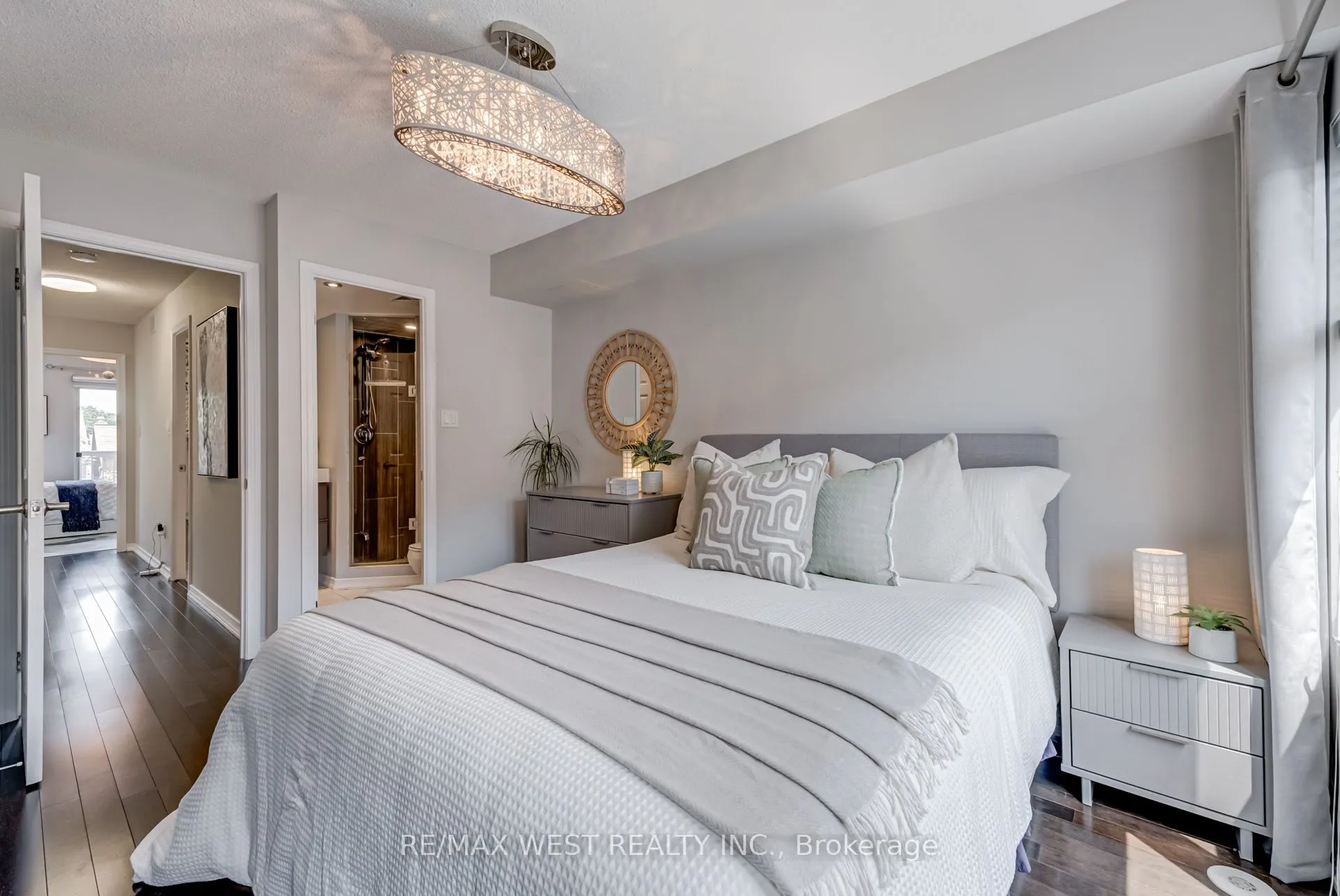 351 Wallace Avenue, #264