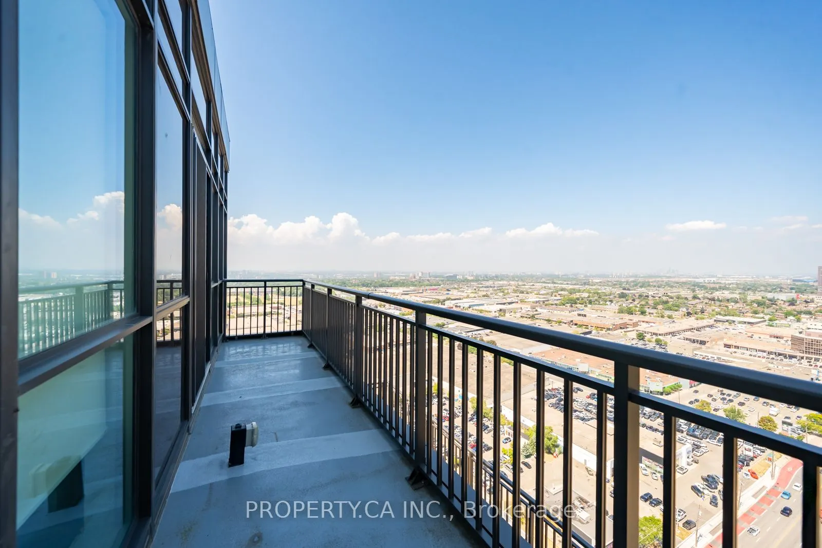 830 Lawrence Avenue W, #2901