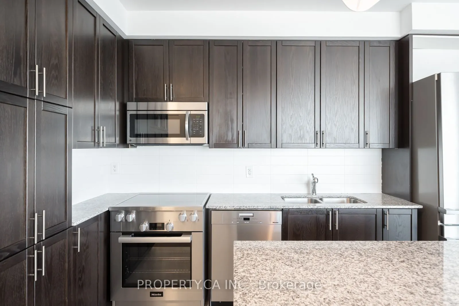 830 Lawrence Avenue W, #2901