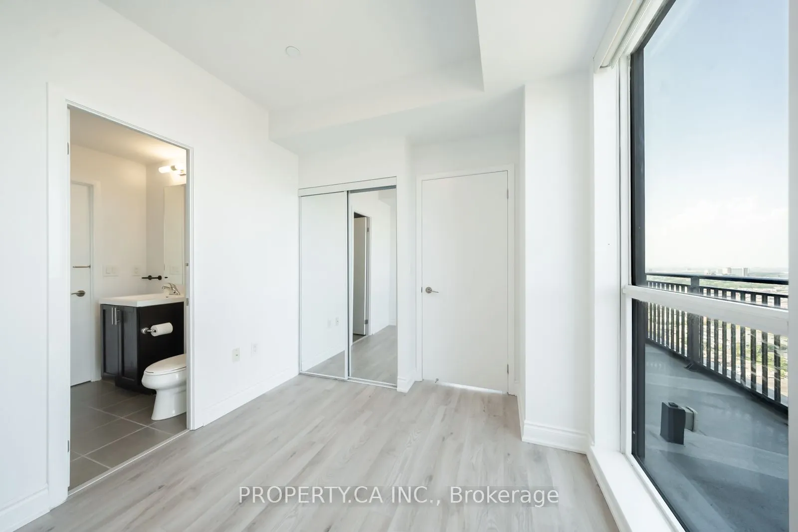 830 Lawrence Avenue W, #2901