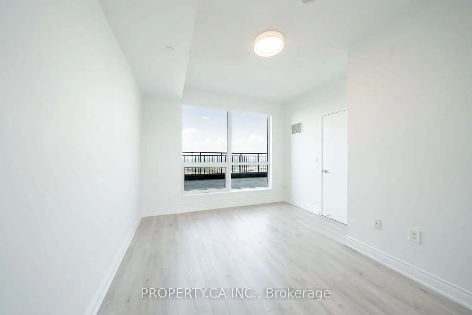 830 Lawrence Avenue W, #2901