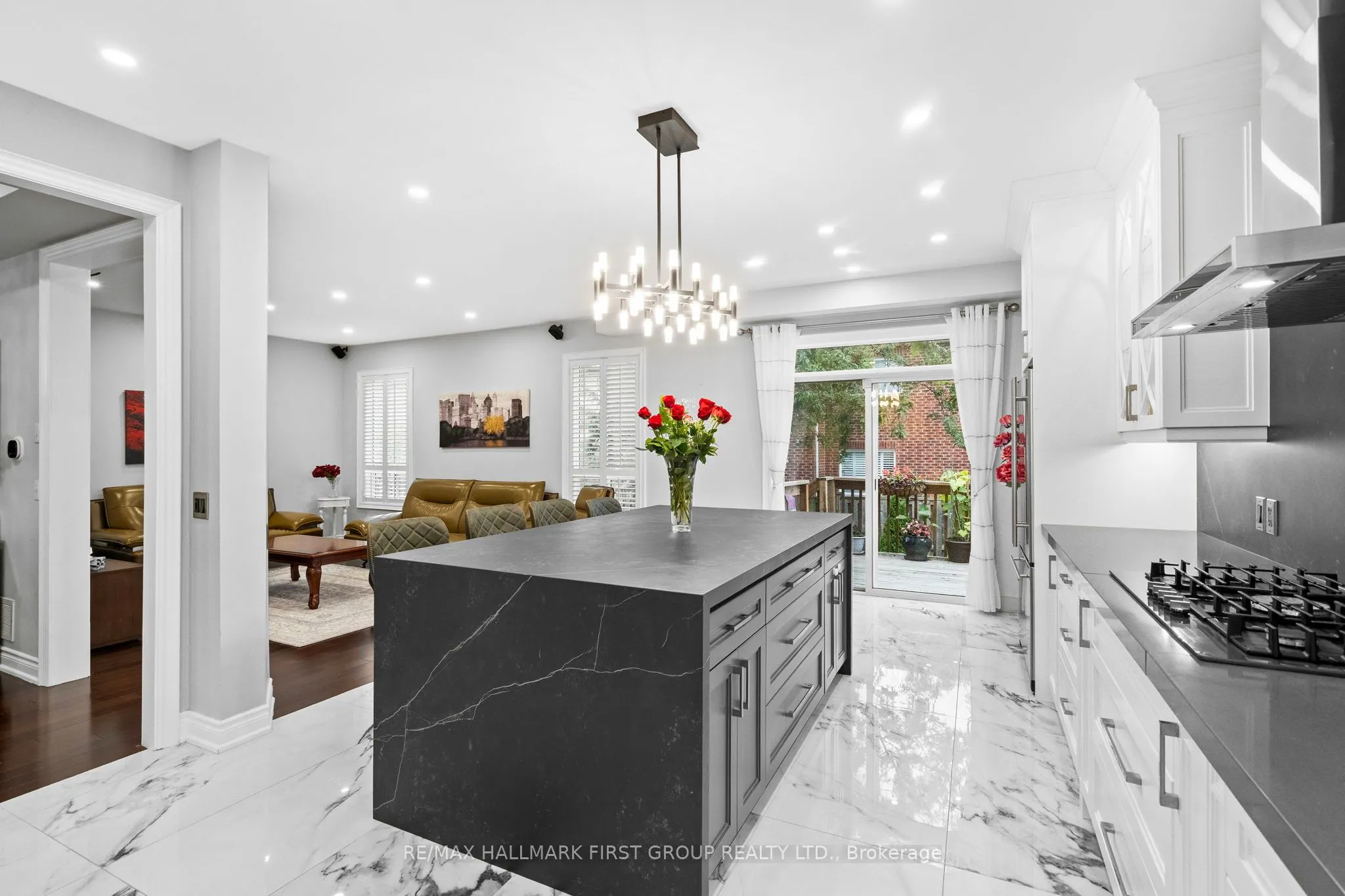 1053 Eager Road