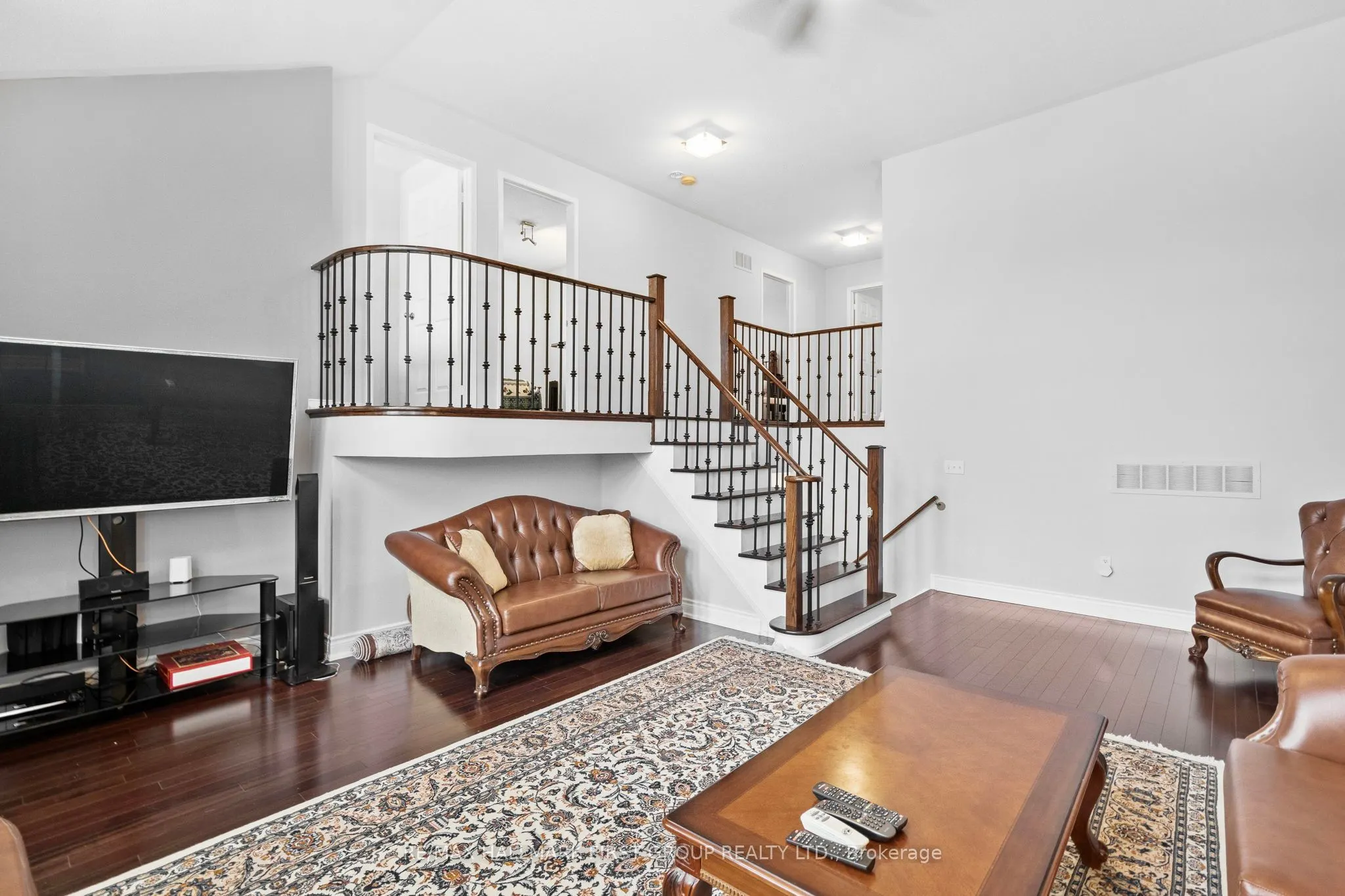 1053 Eager Road