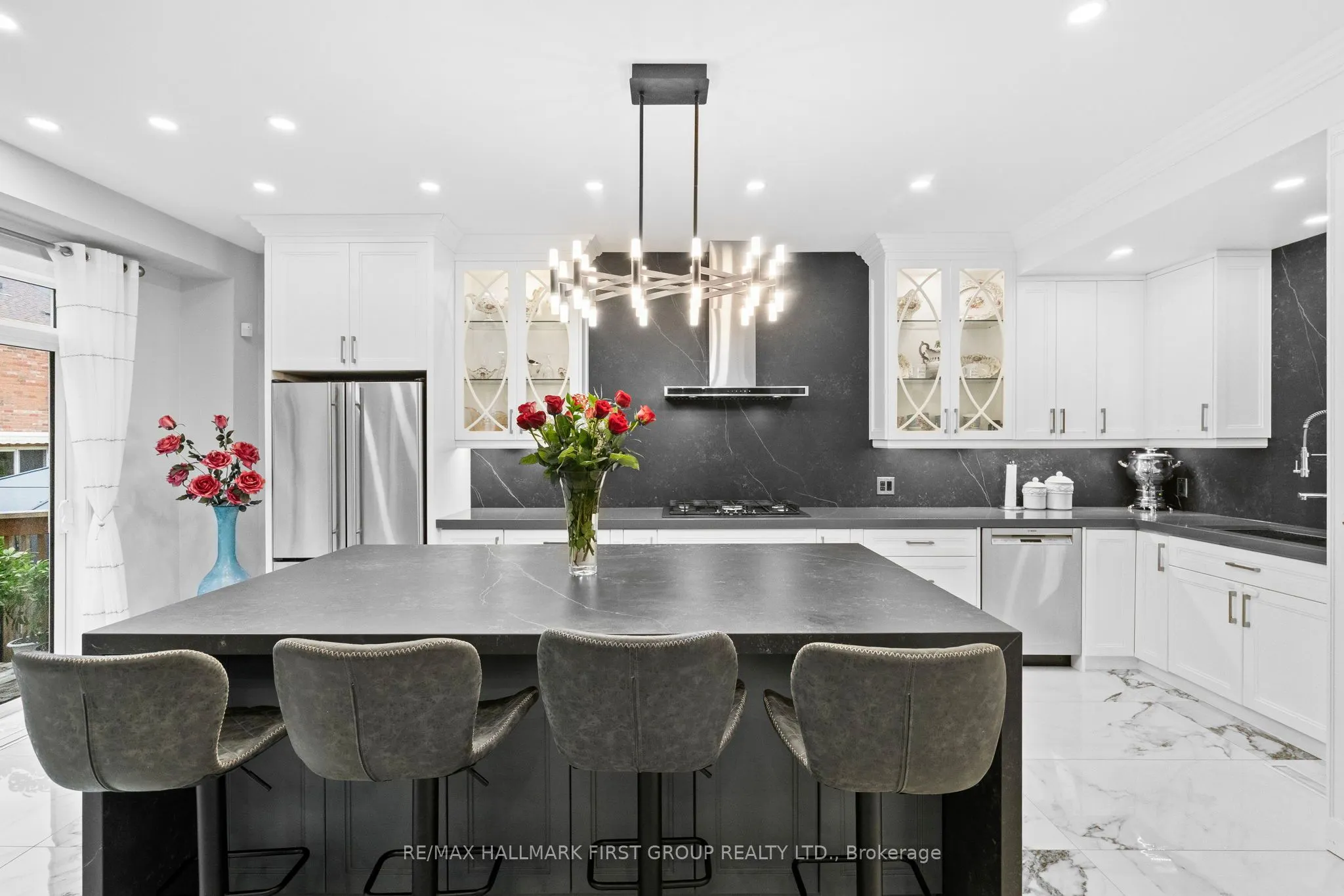 1053 Eager Road