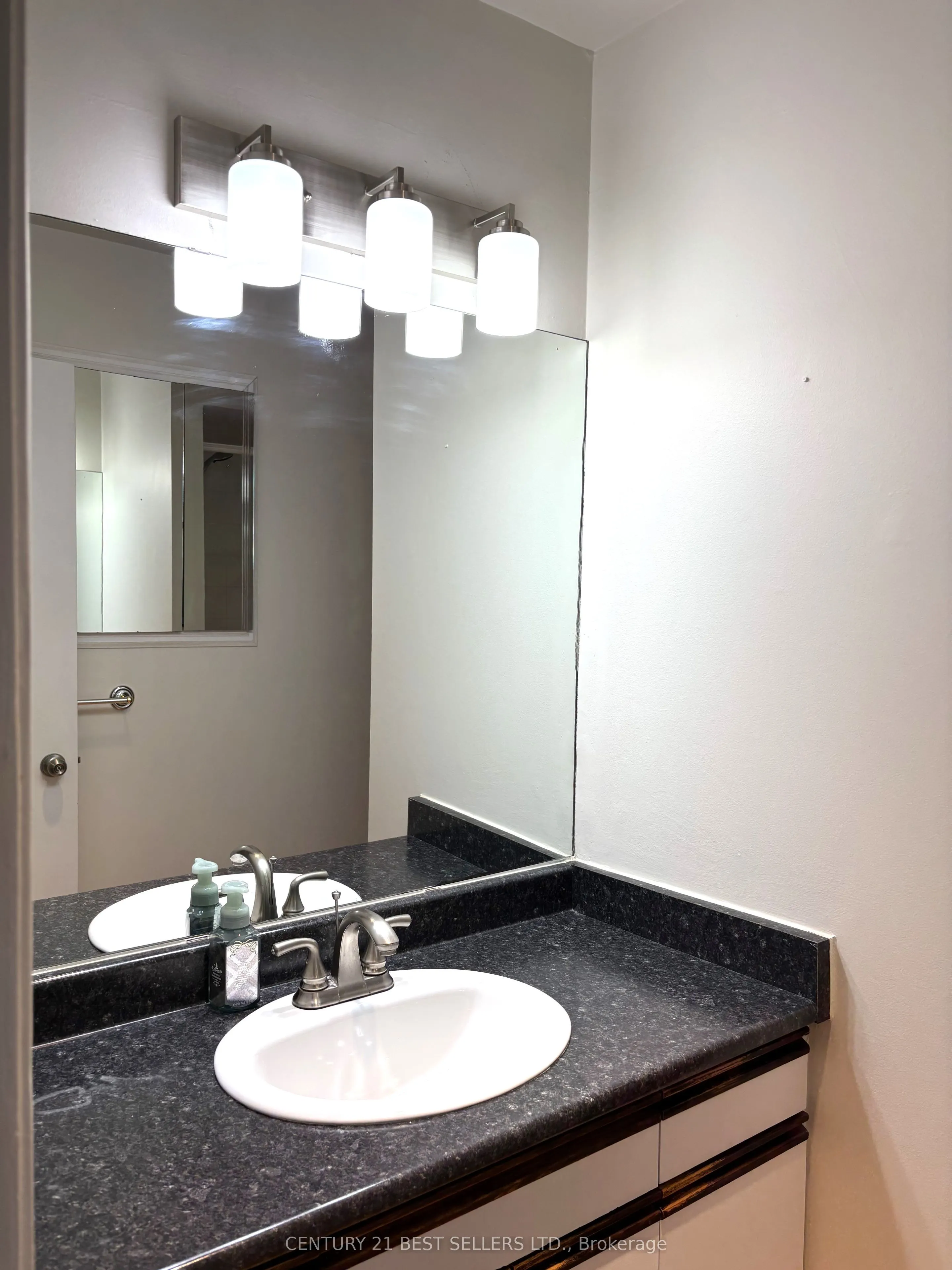 3025 Cedarglen Gate, #63
